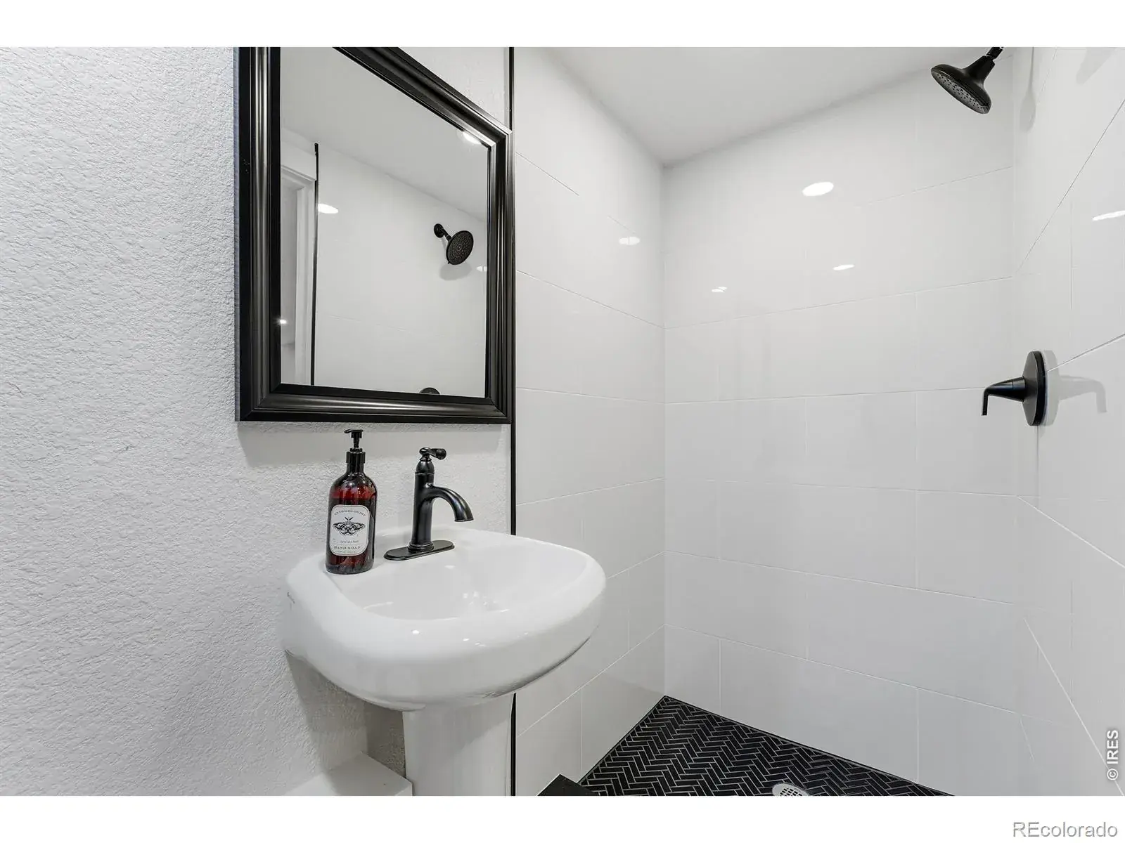 02262026010058 1600 27