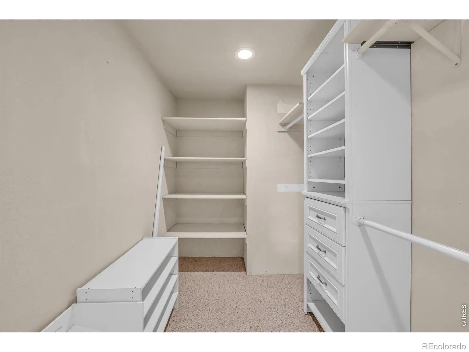 04112026215147 1600 14