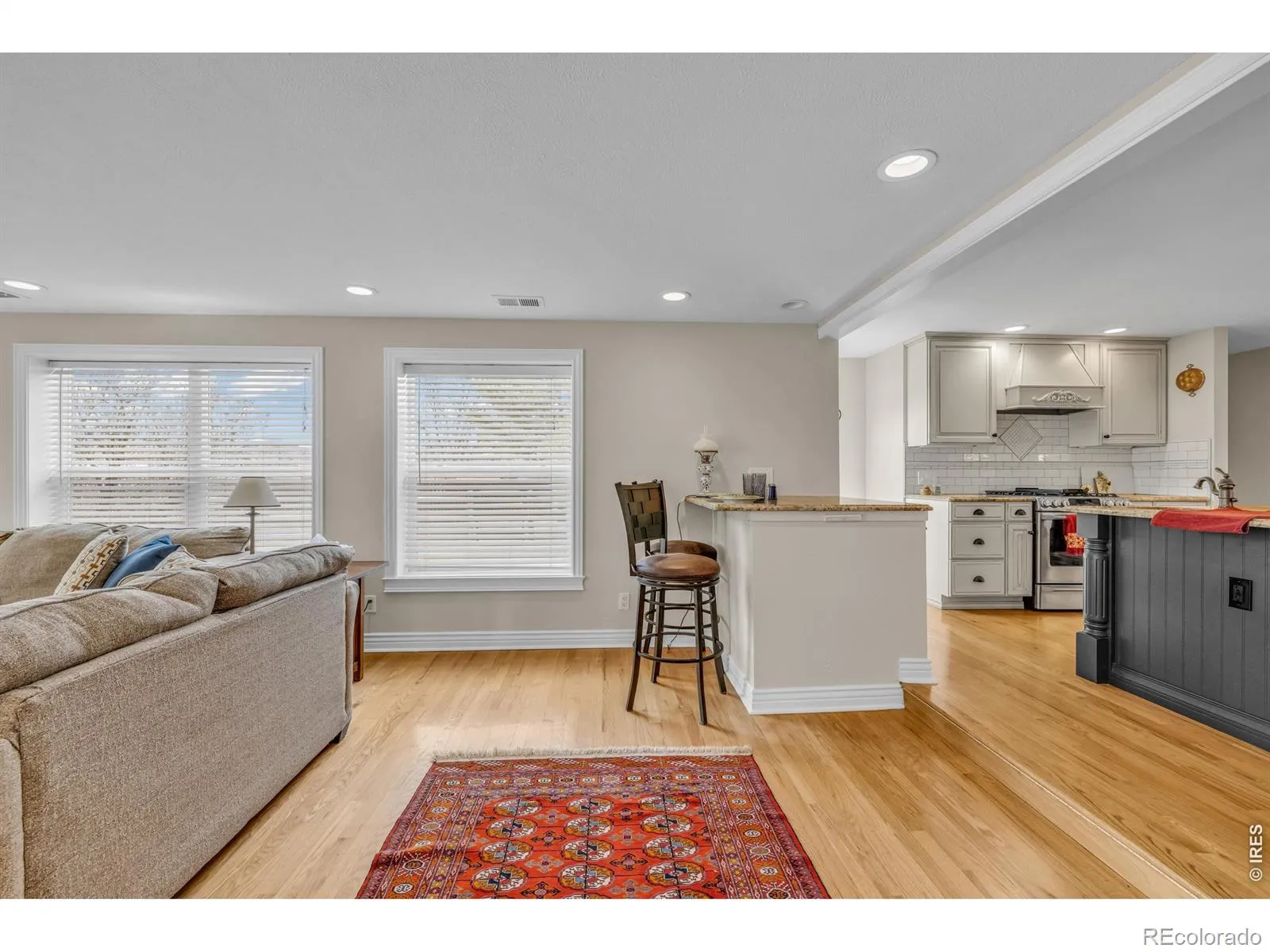 04112026215147 1600 19