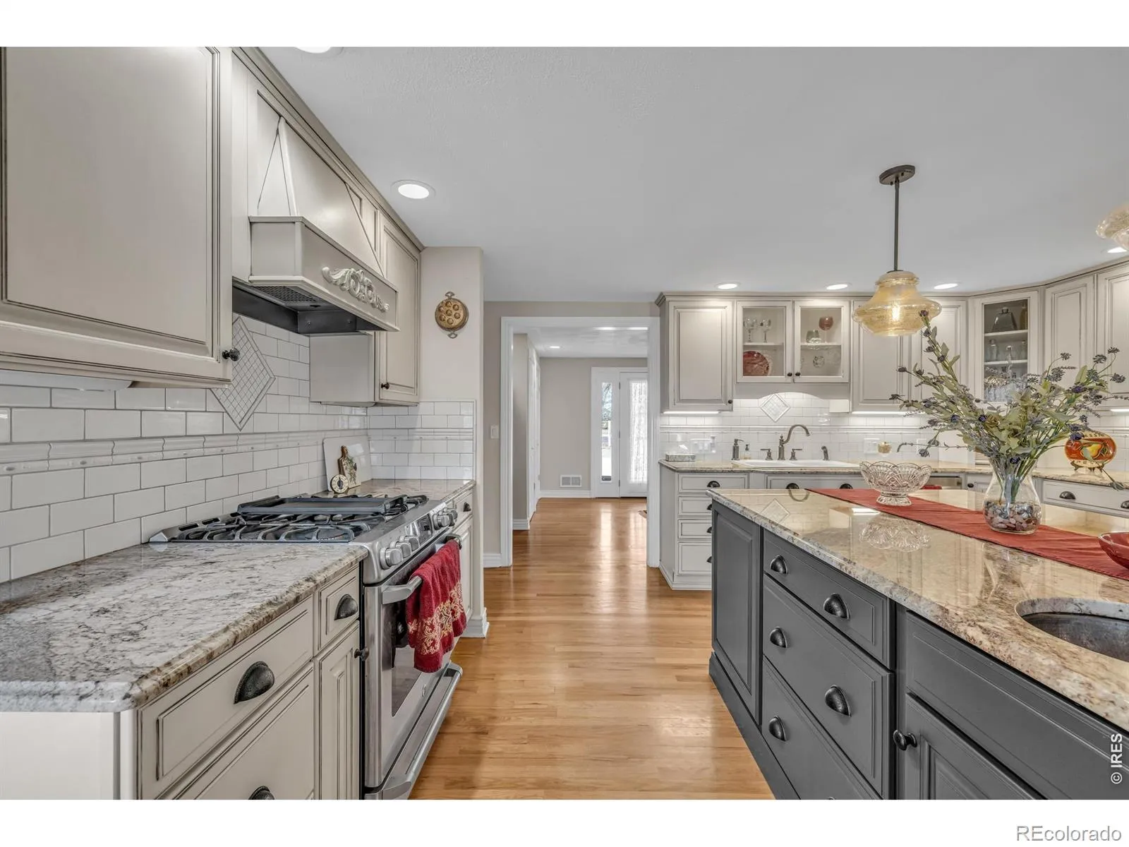 04112026215147 1600 22