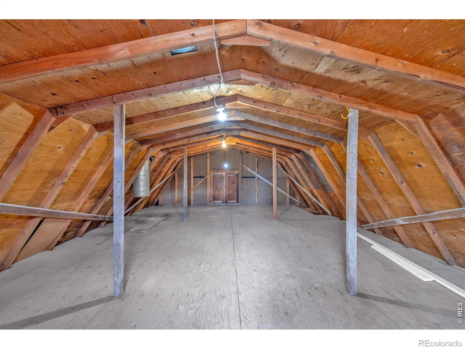 04112026215147 1600 41