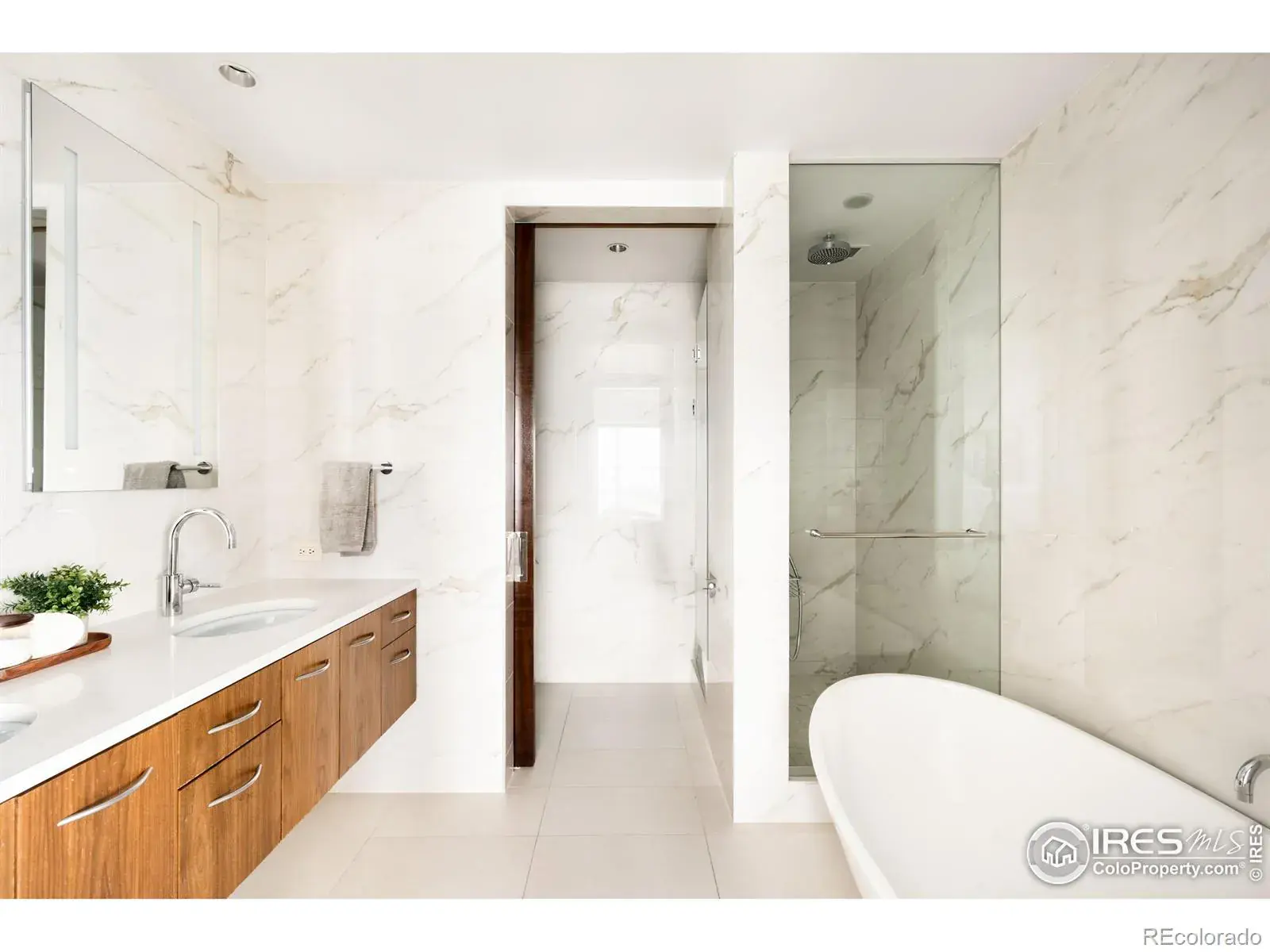 02202026230545 1600 19