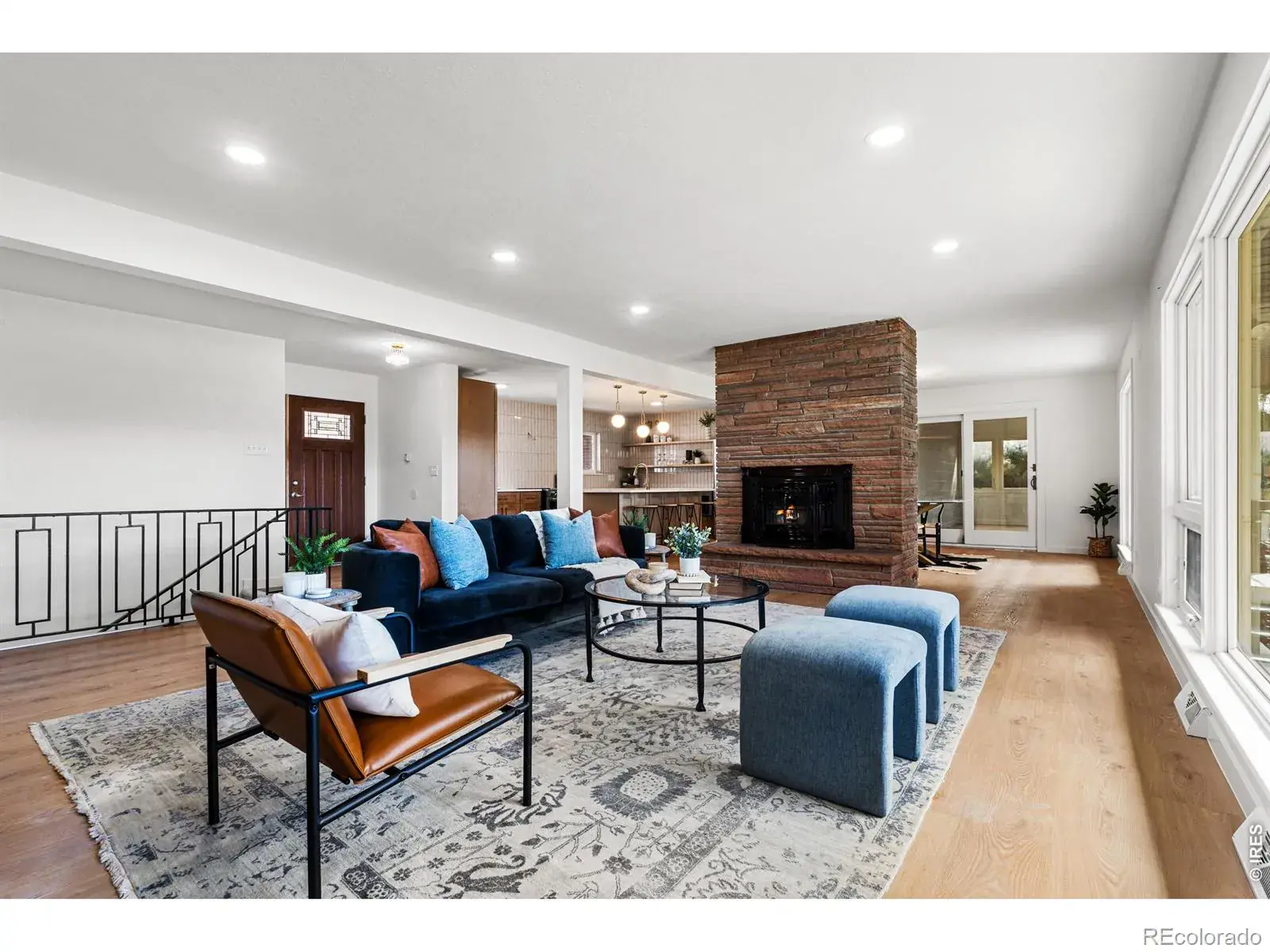 03052026002650 1600 12