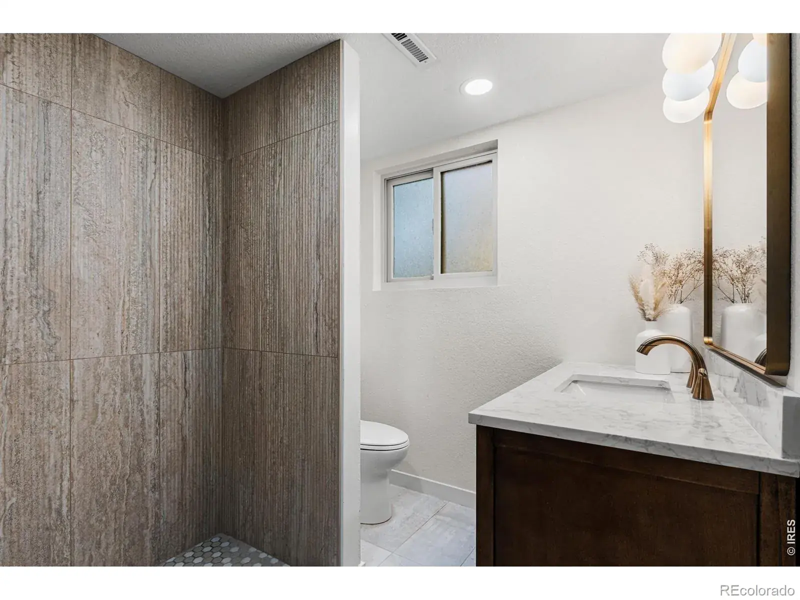 03052026002650 1600 29