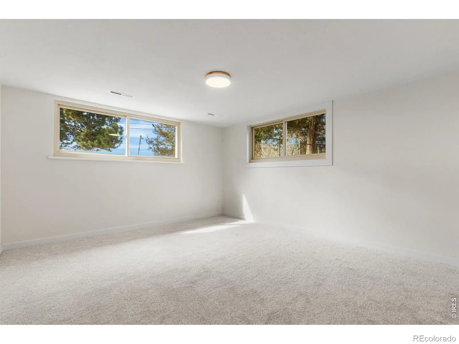 03052026002650 1600 34