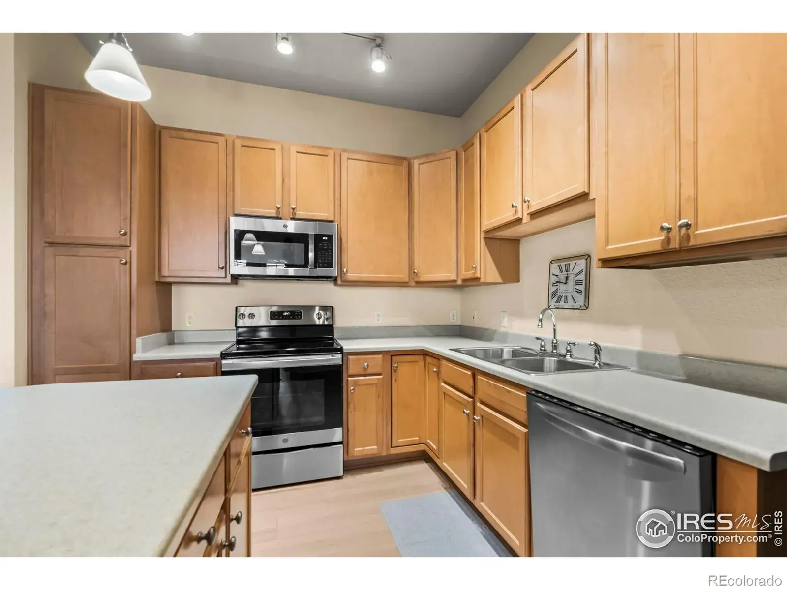 209 Quebec Street #L Denver CO 80220 MLS #REC2246652 02252026232820 1600 15