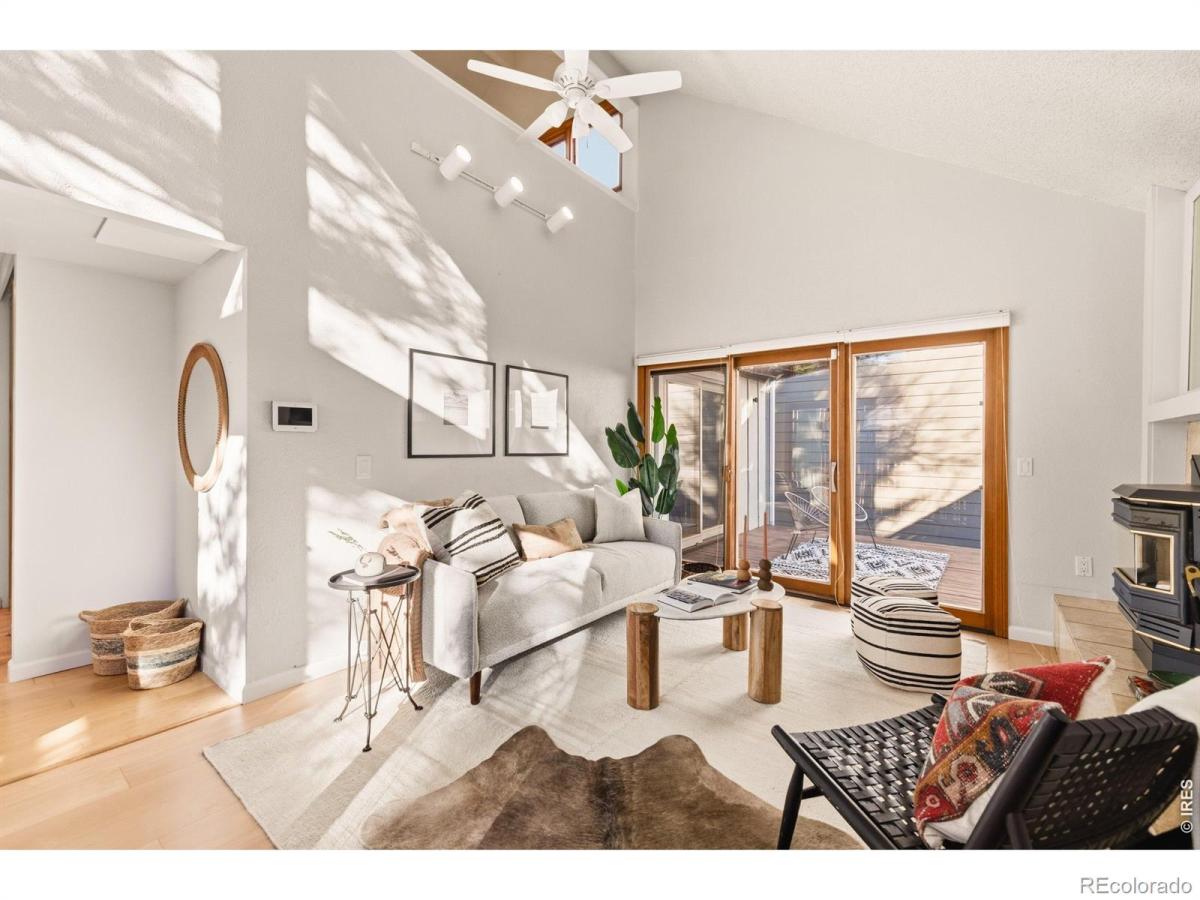 MLS #RECIR1052407 image #0