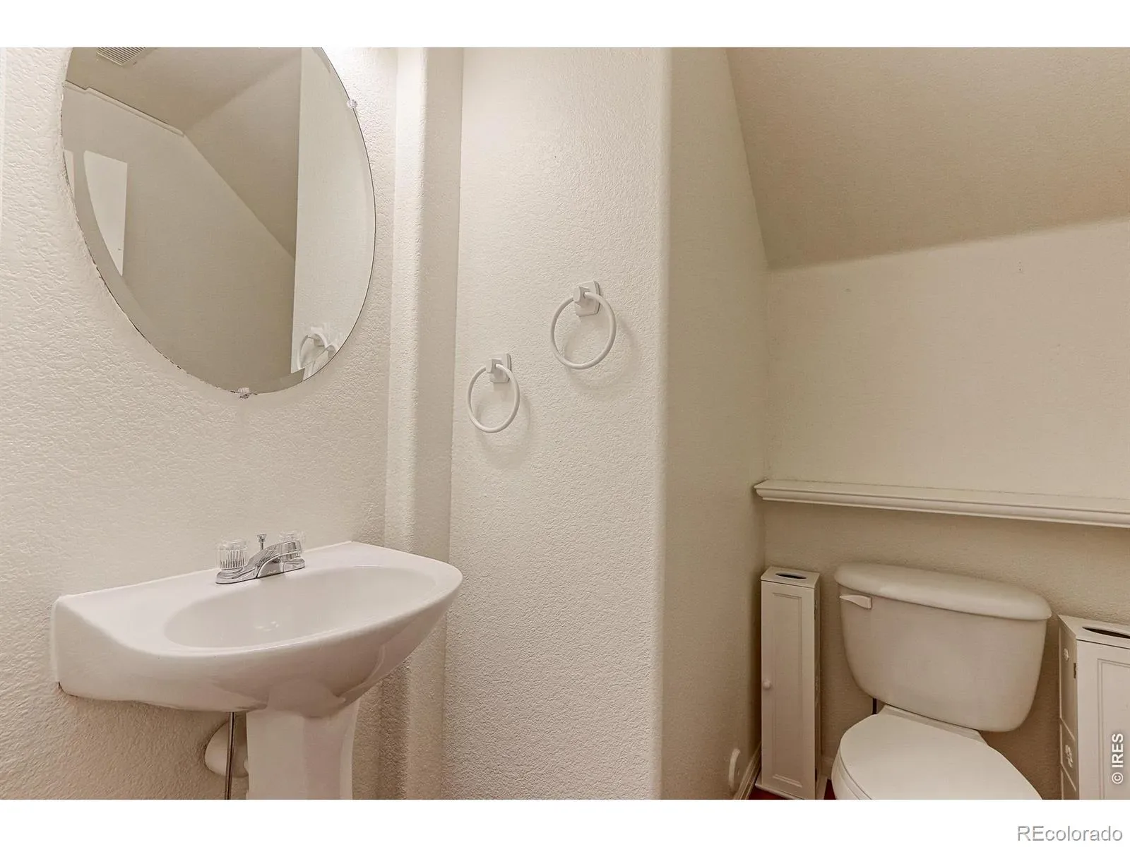 11207 Osage Circle #B Northglenn CO 80234 | MLS #RECIR1052449 03262026234743 1600 10