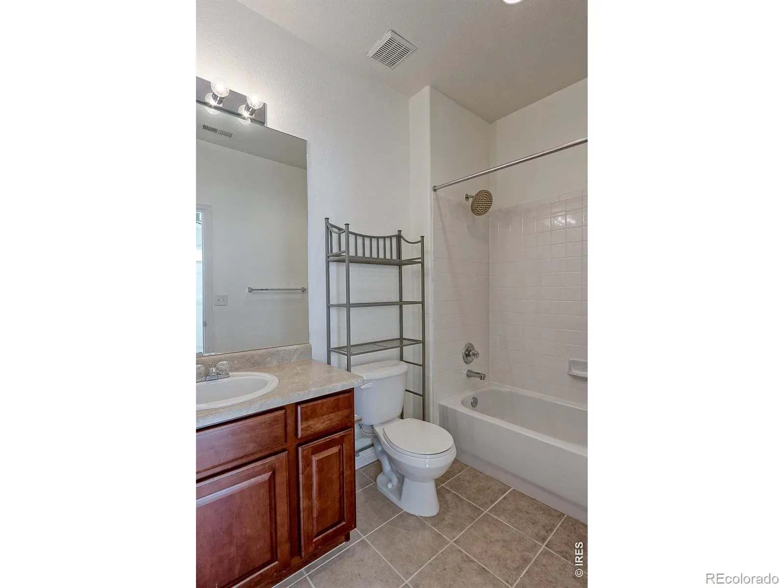 11207 Osage Circle #B Northglenn CO 80234 | MLS #RECIR1052449 03262026234743 1600 25