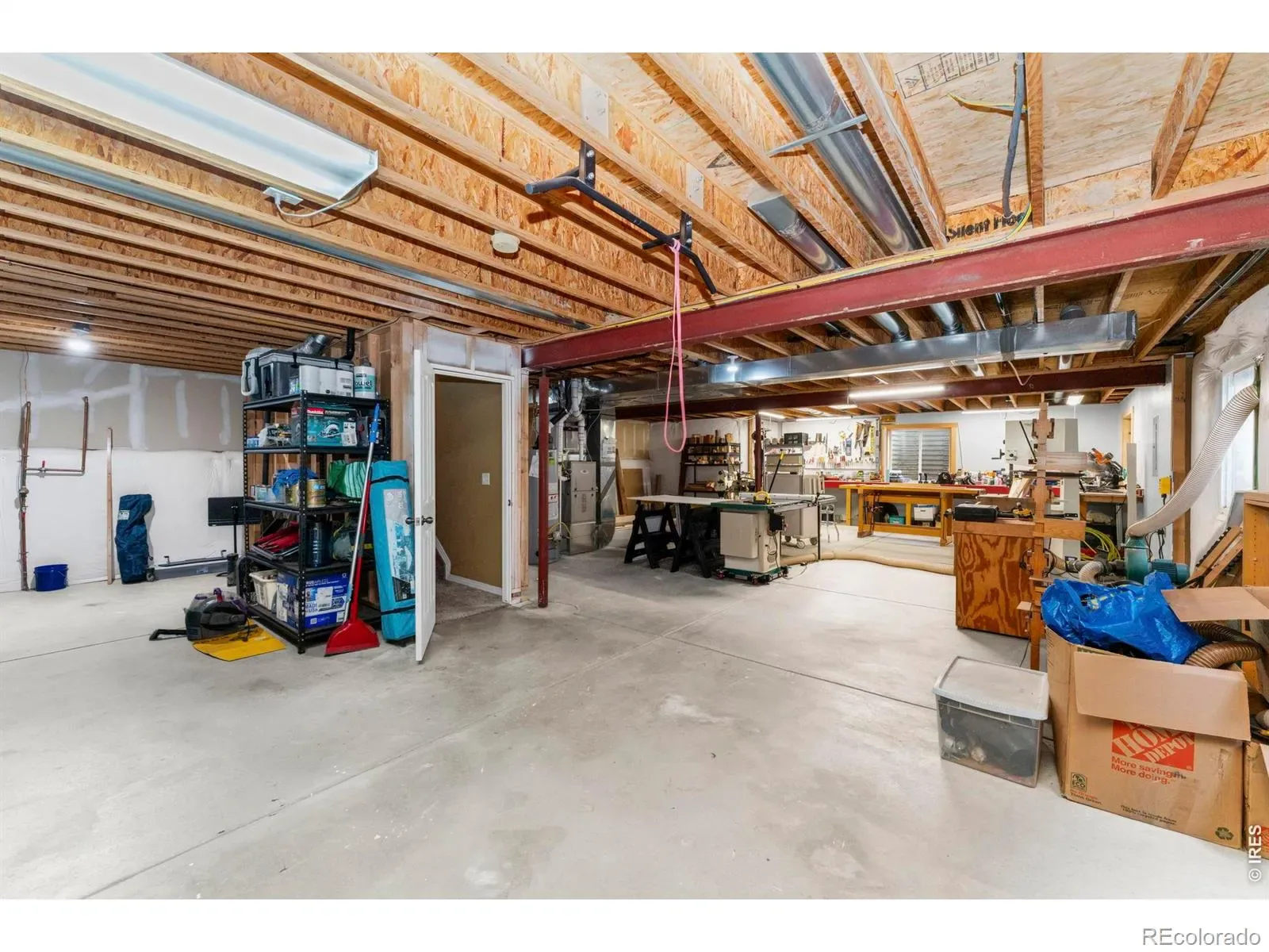 04012026002251 1600 28