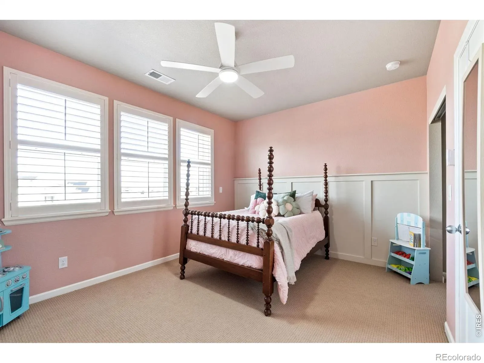 03102026220612 1600 22