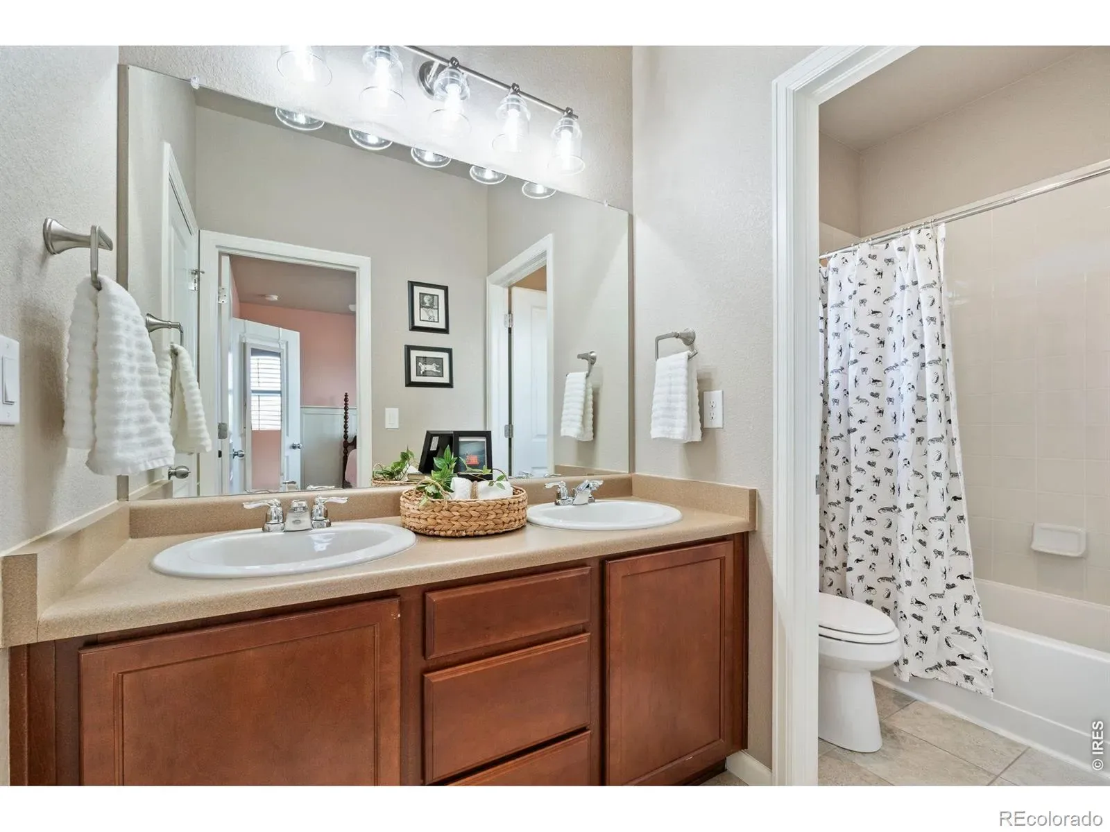 03102026220612 1600 24