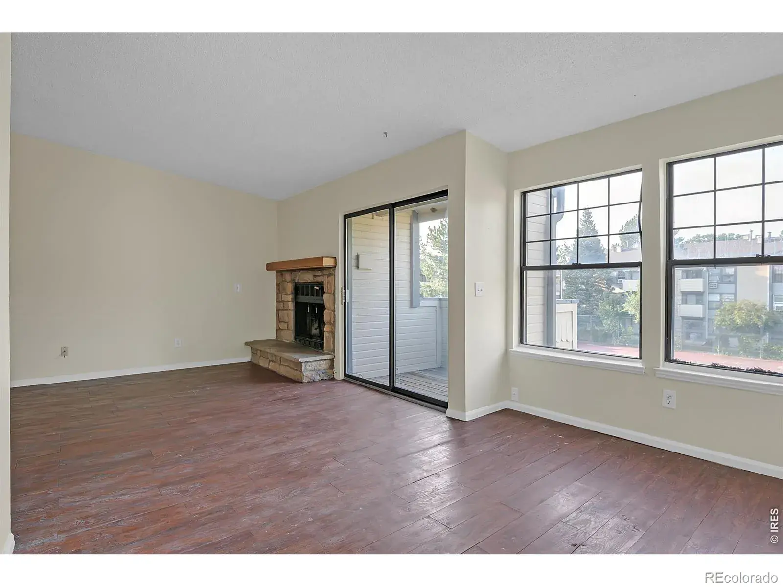 467 S Memphis Way #17 Aurora CO 80017 | MLS #RECIR1052742 03032026021836 1600 8