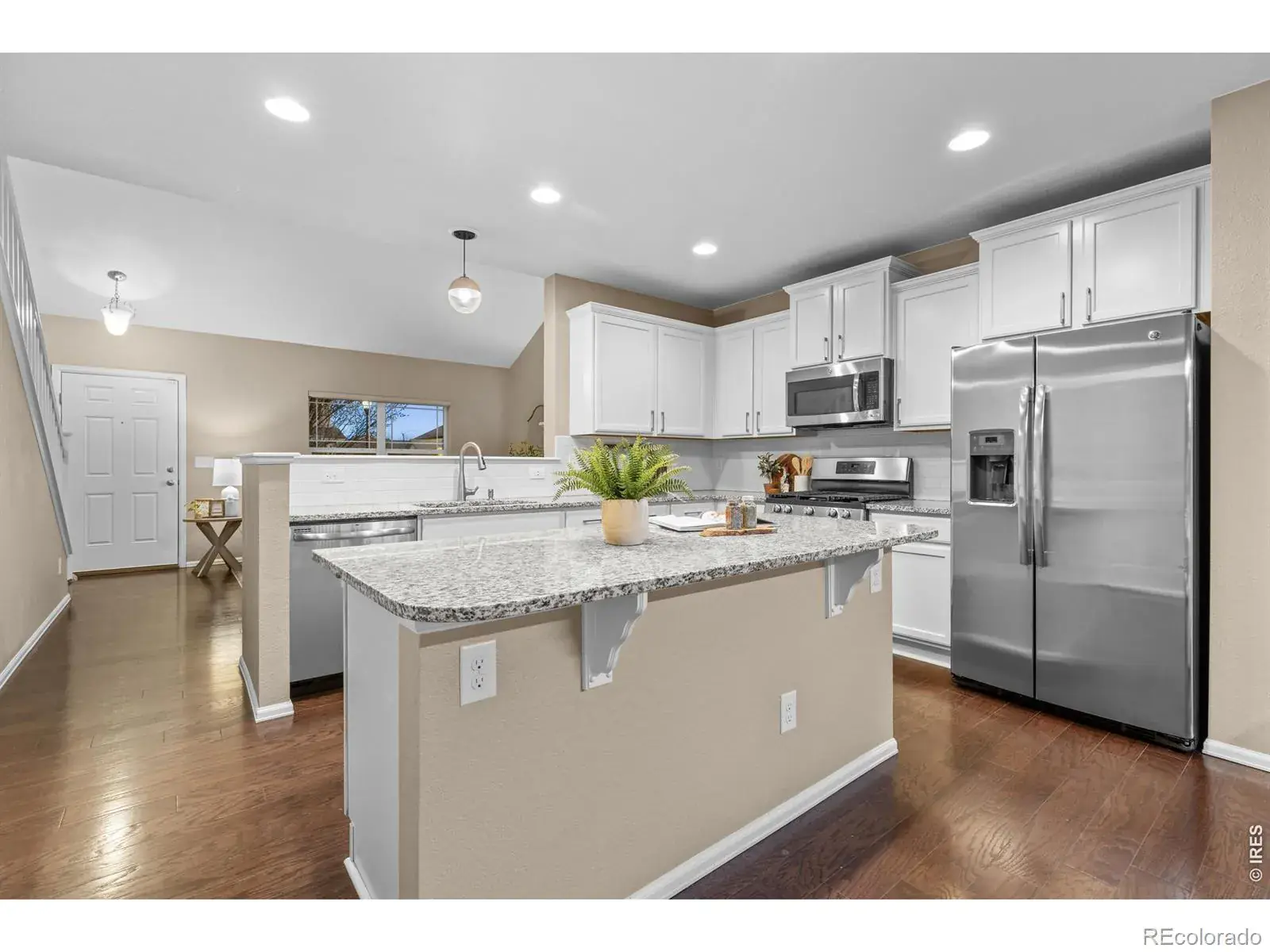 03042026003810 1600 10