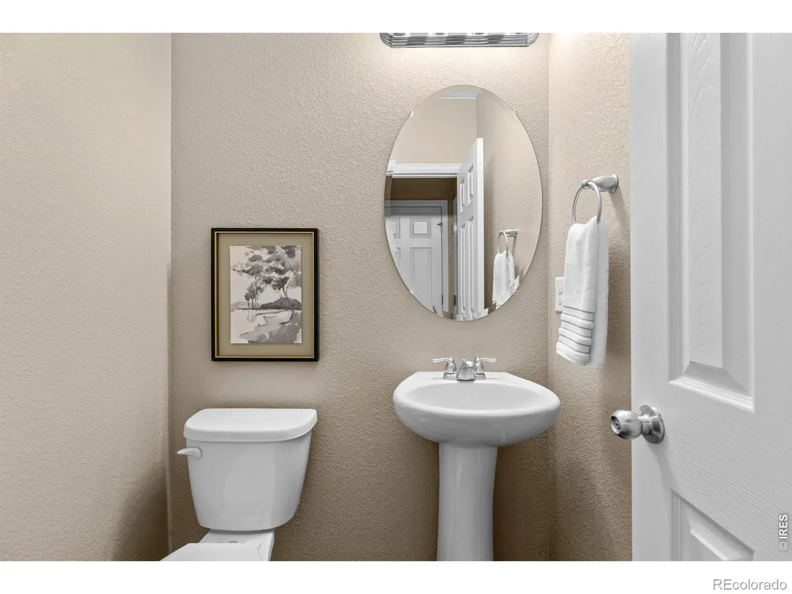 03042026003810 1600 27