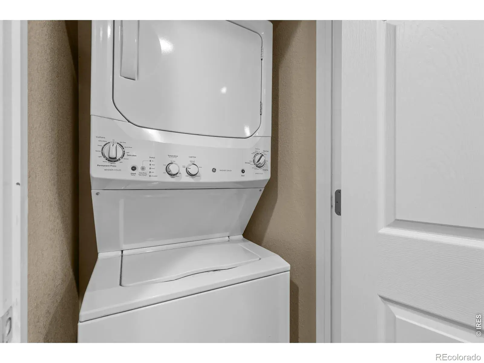 03042026003810 1600 28