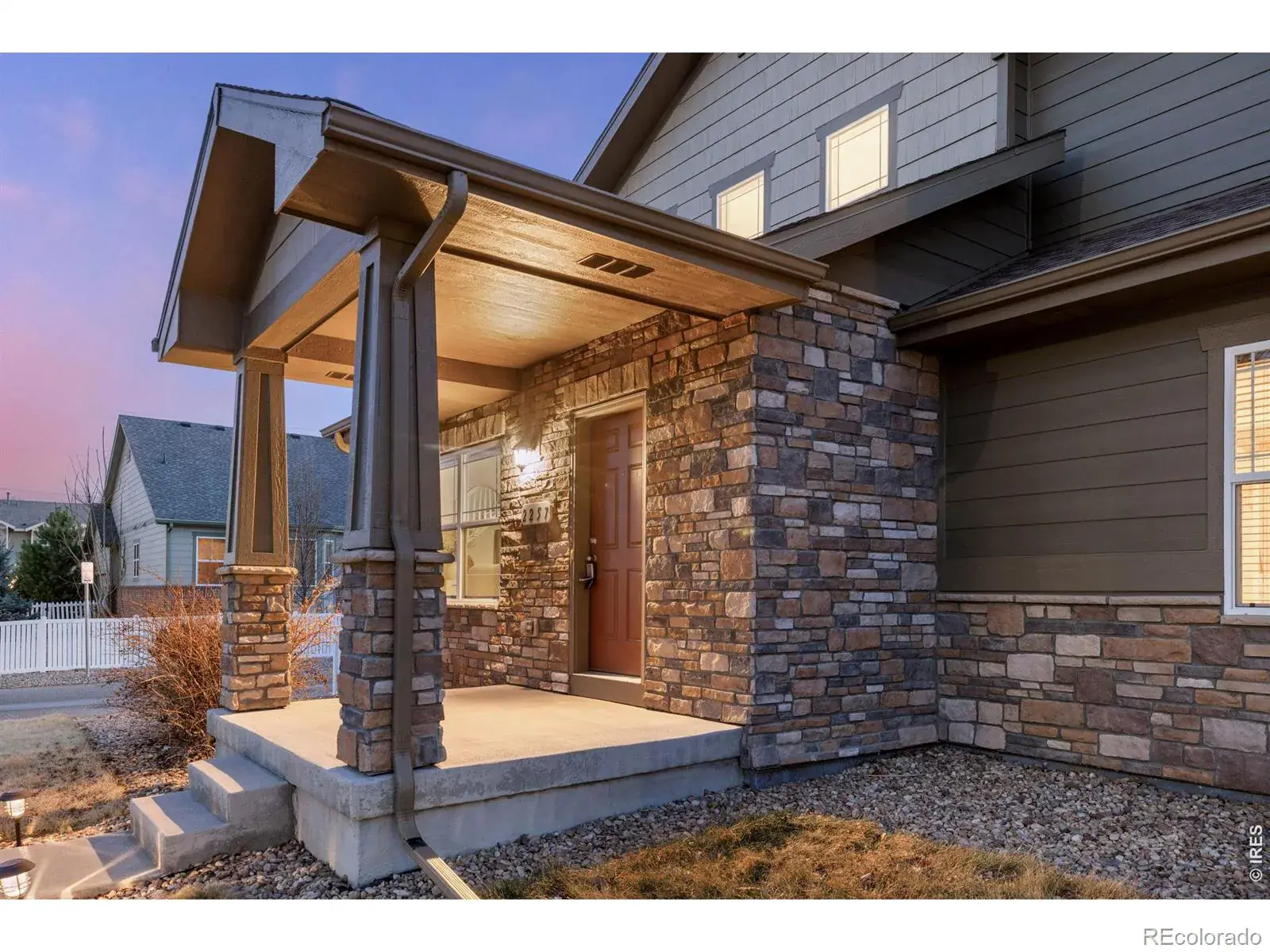 03042026003810 1600 34