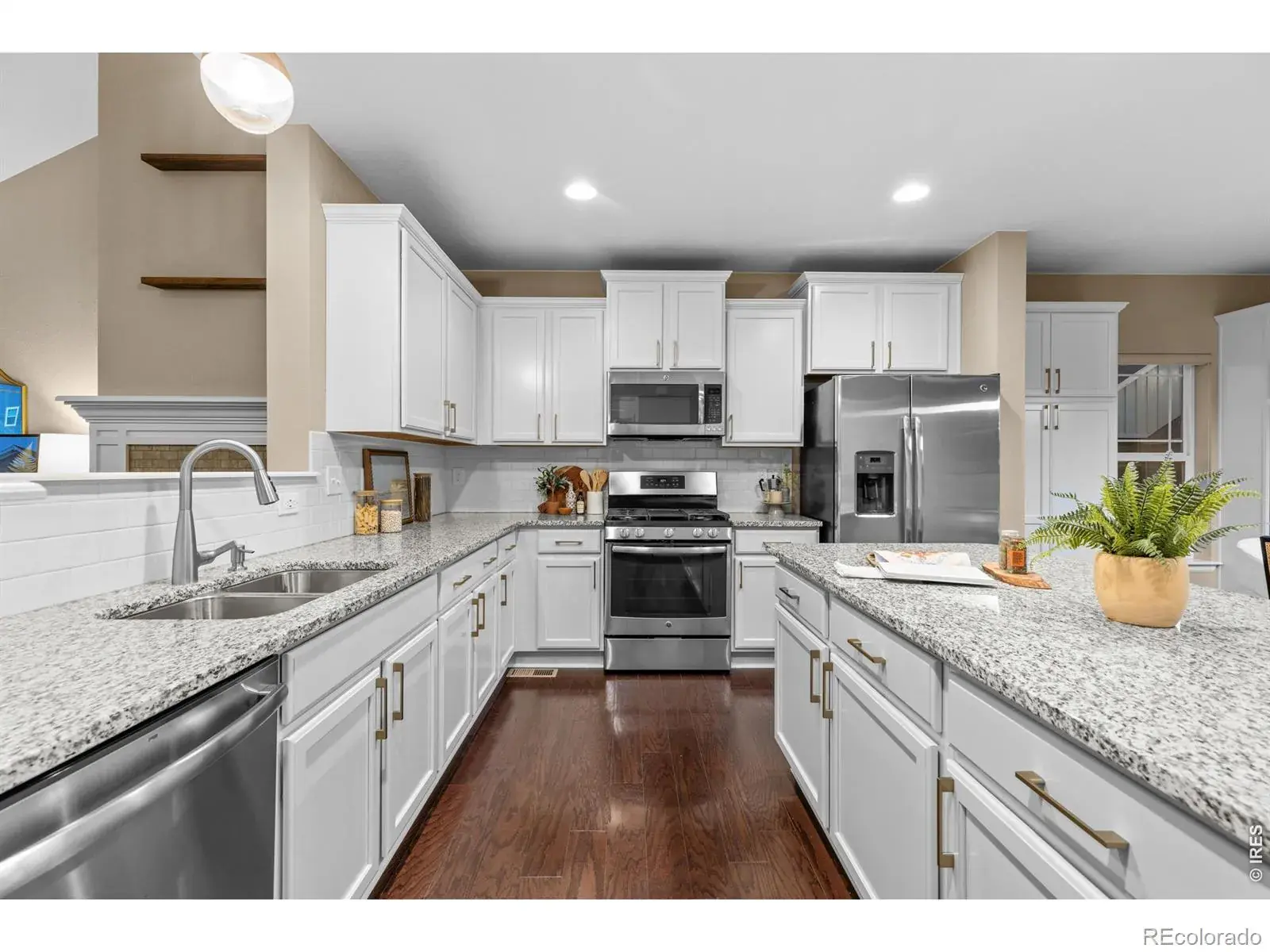 03042026003810 1600 6