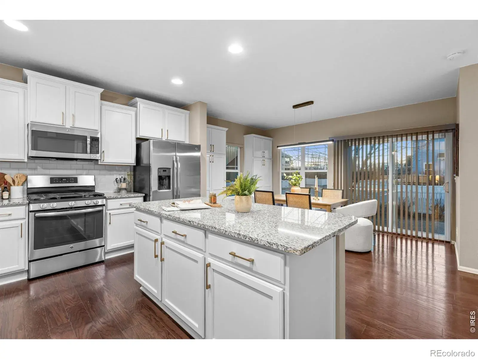 03042026003810 1600 7