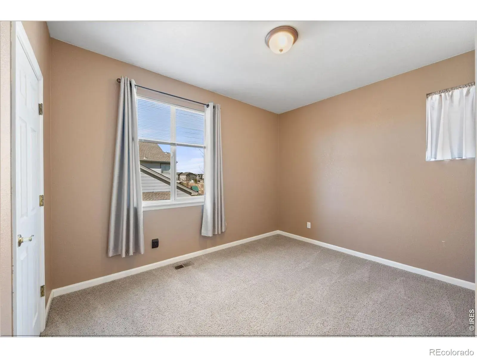 03062026152459 1600 32