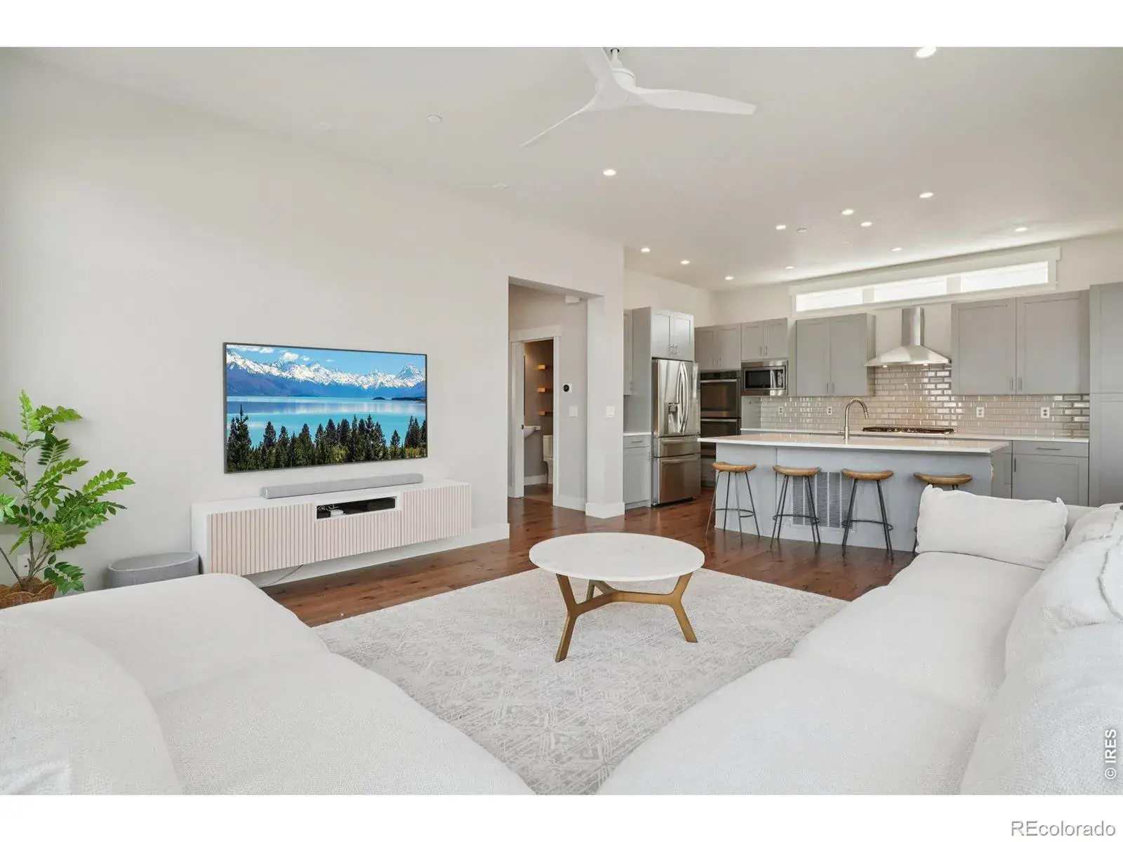 03052026195718 1600 12