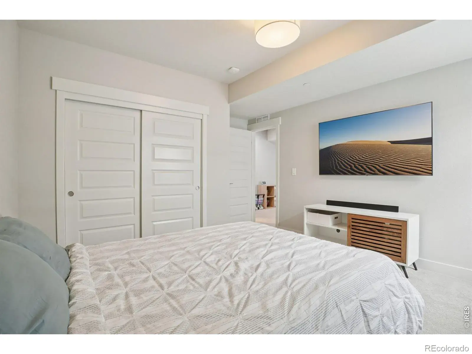 03052026195718 1600 40