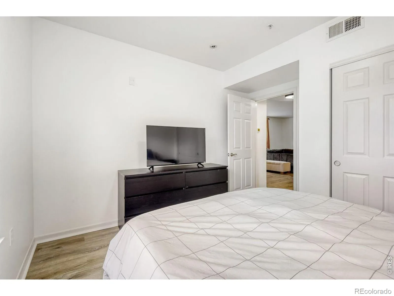 03262026011433 1600 7