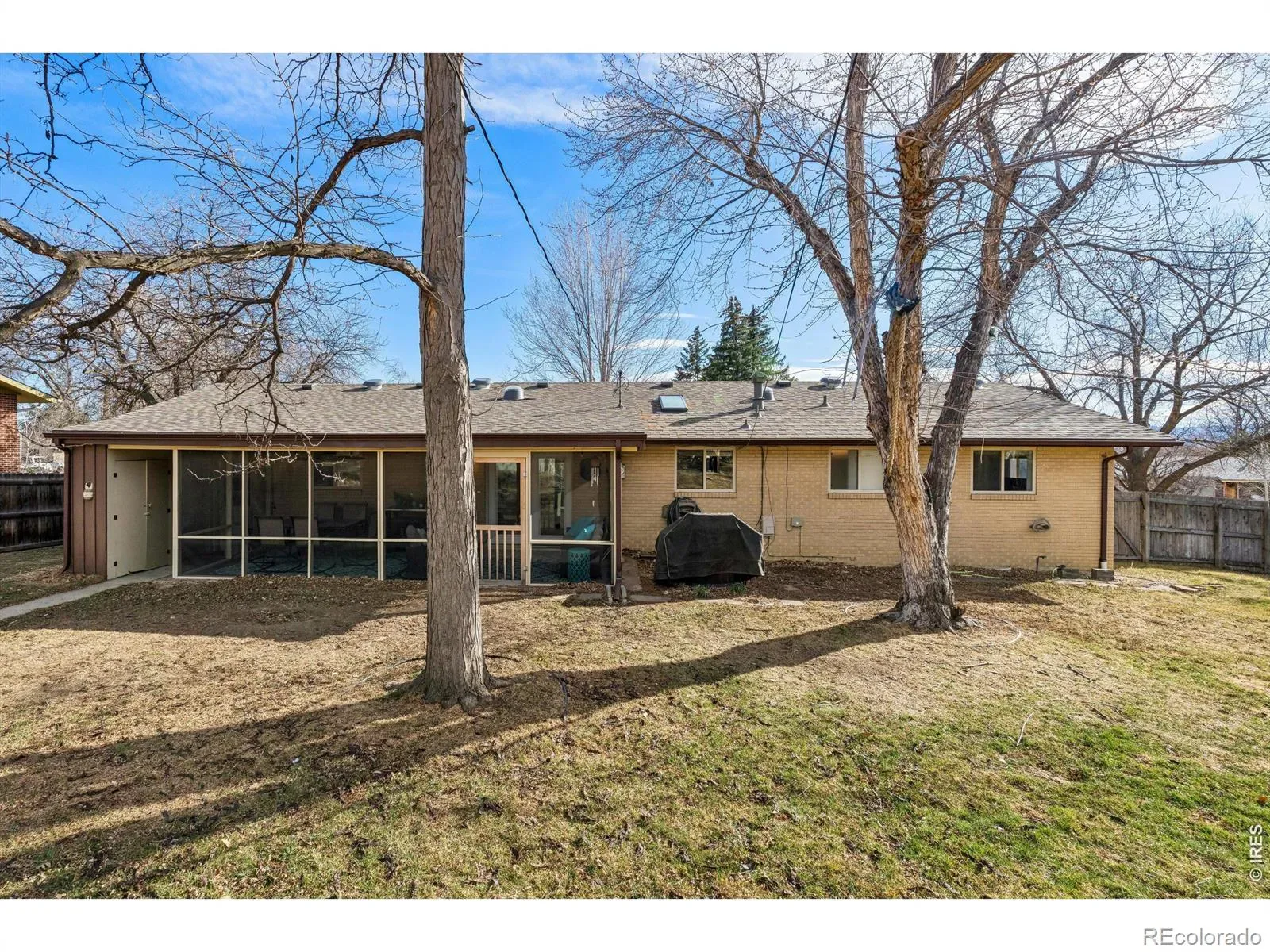 03182026212112 1600 32