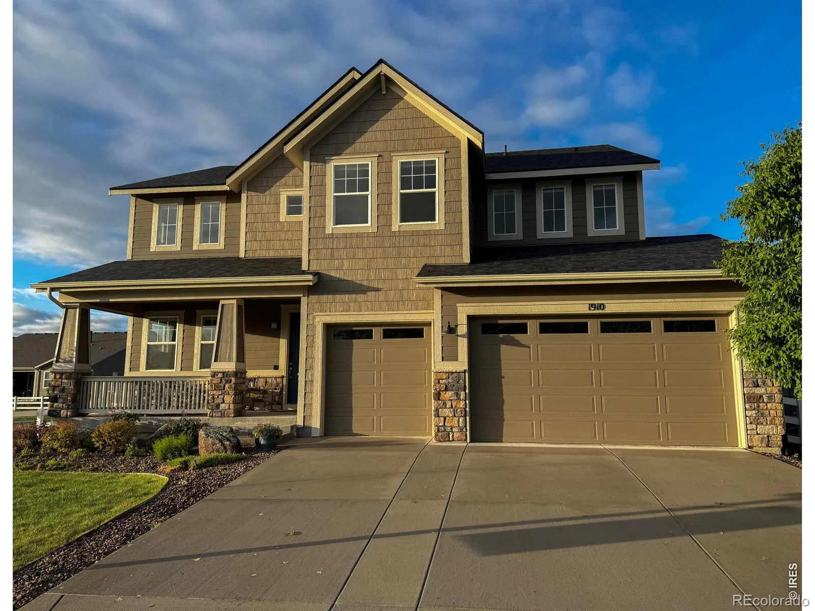 1910 High Plains Drive Longmont CO 80503 MLS #RECIR1053086 05312026004924 1600 33