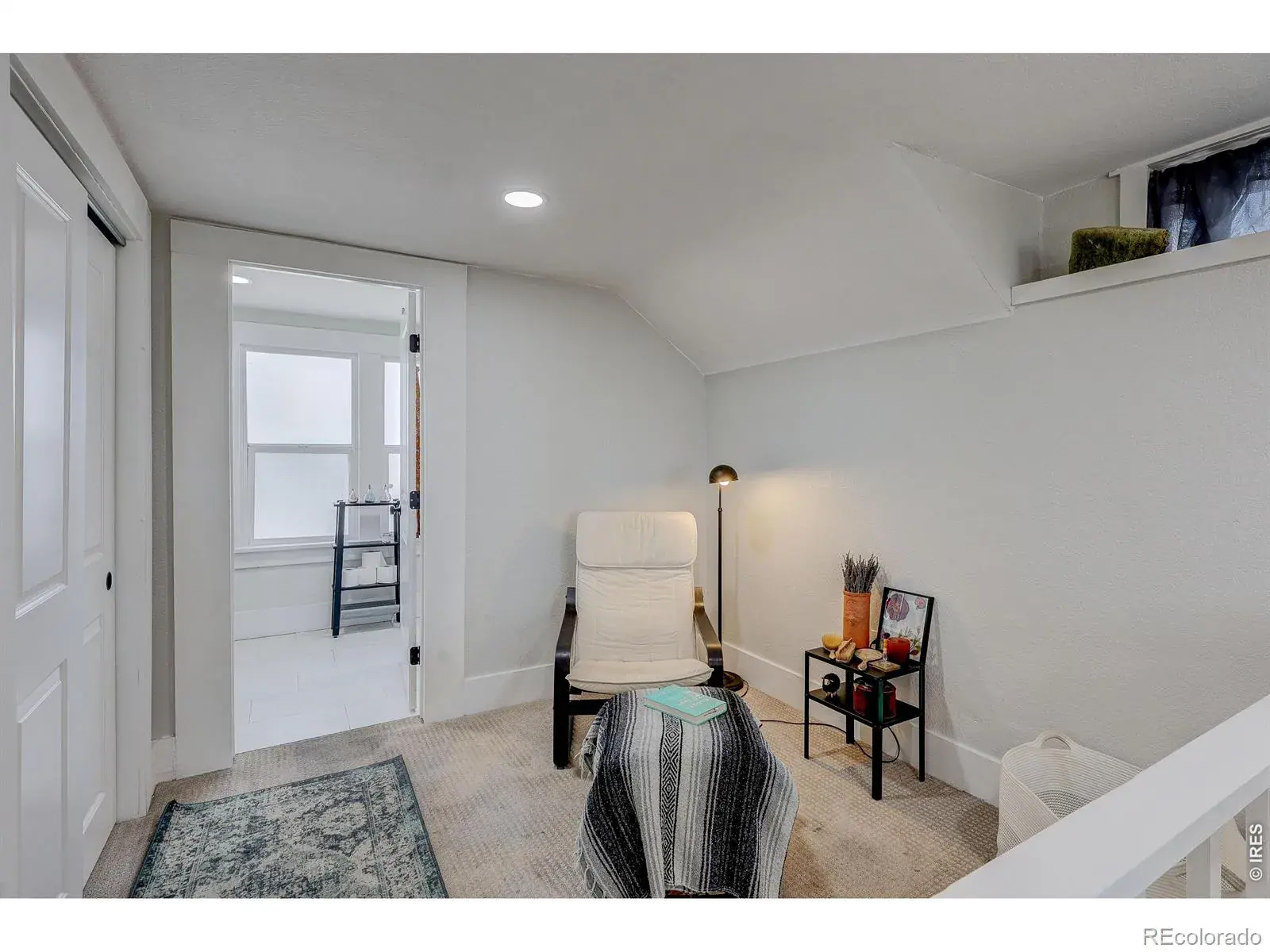 03062026022124 1600 25