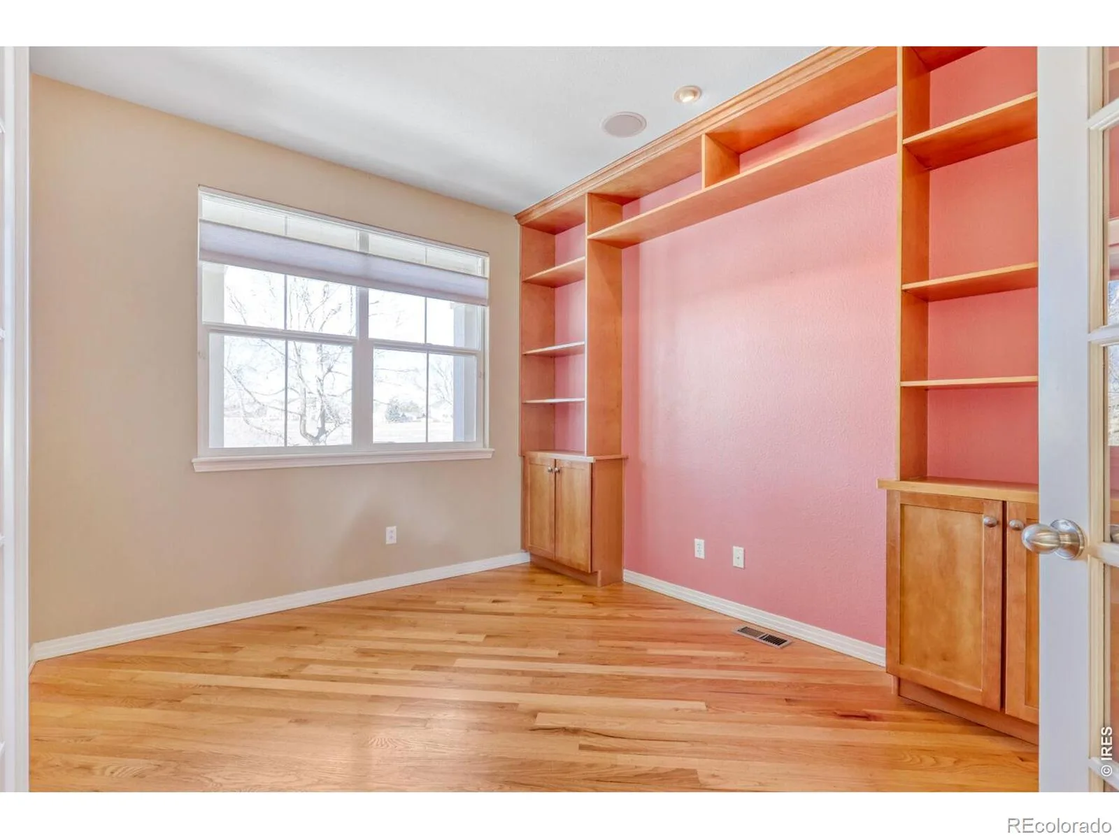 527 Deerwood Drive Longmont CO 80504 MLS #RECIR1053296 06172026003647 1600 22
