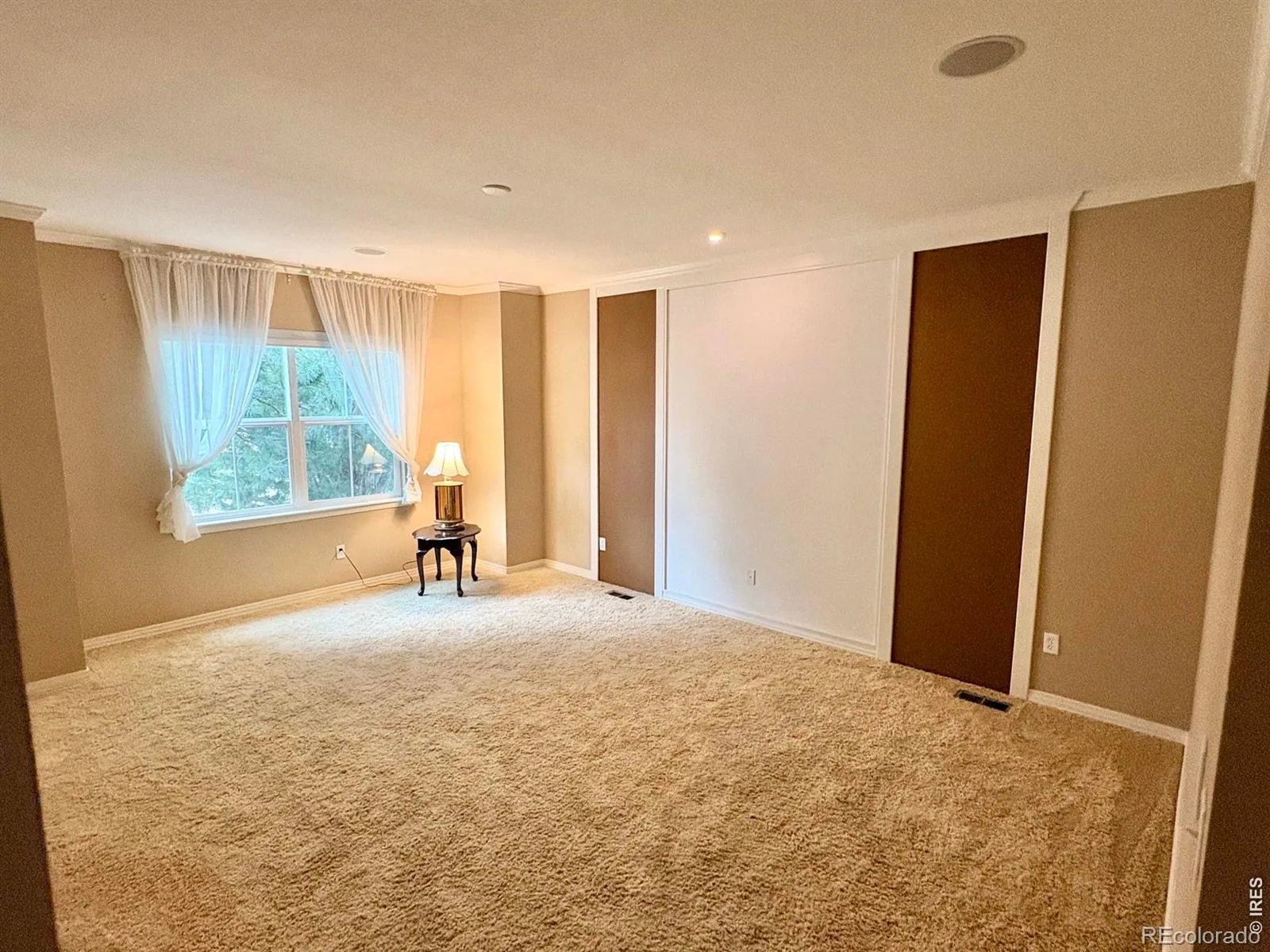 527 Deerwood Drive Longmont CO 80504 | MLS #RECIR1053296 08122026120614 1600 18