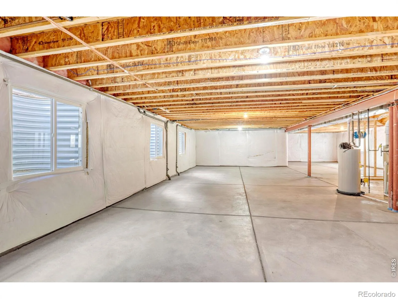 527 Deerwood Drive Longmont CO 80504 | MLS #RECIR1053296 08122026120614 1600 29