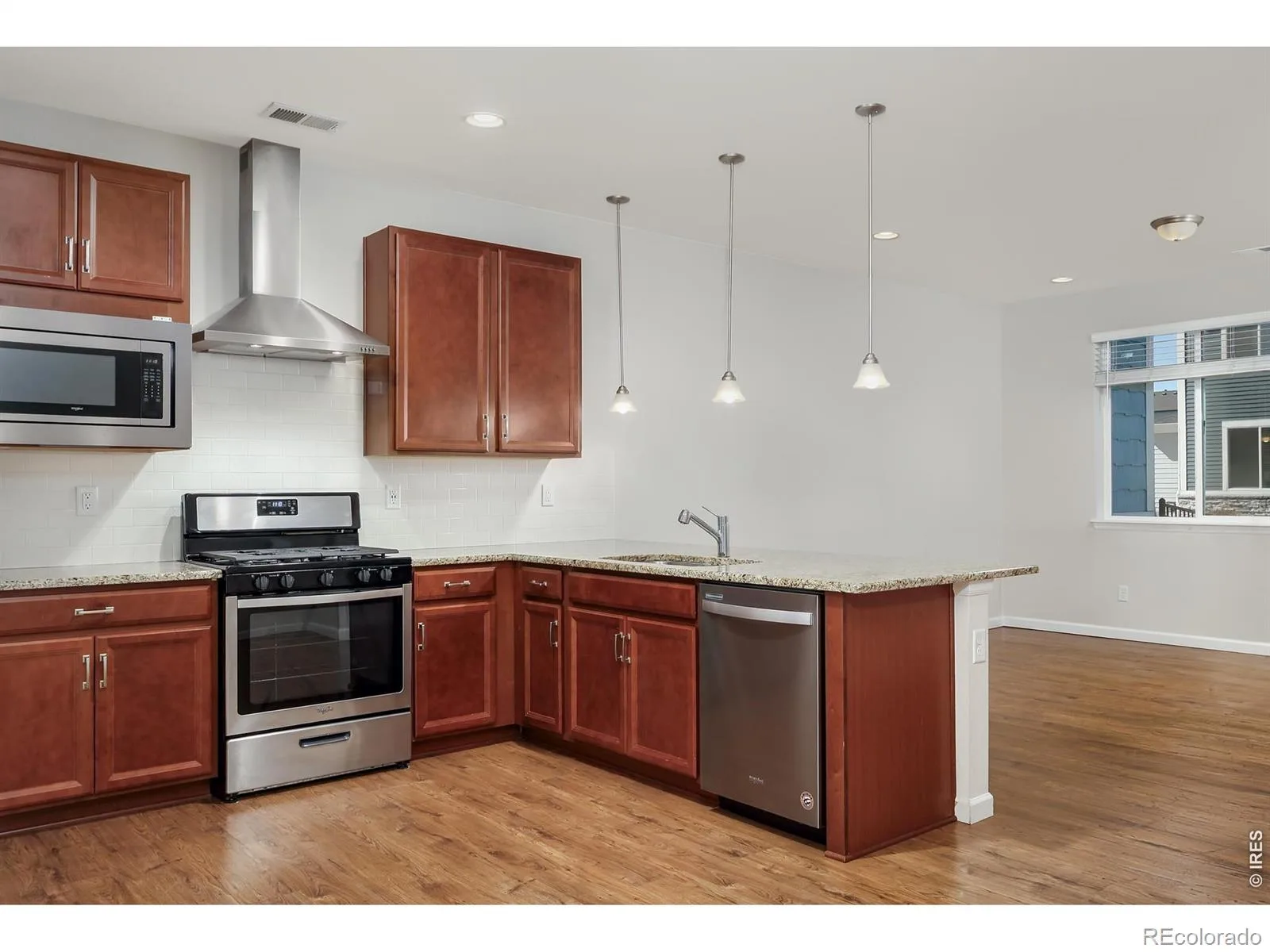 610 Stonebridge Drive Longmont CO 80503 | MLS #RECIR1053329 07152026190519 1600 10