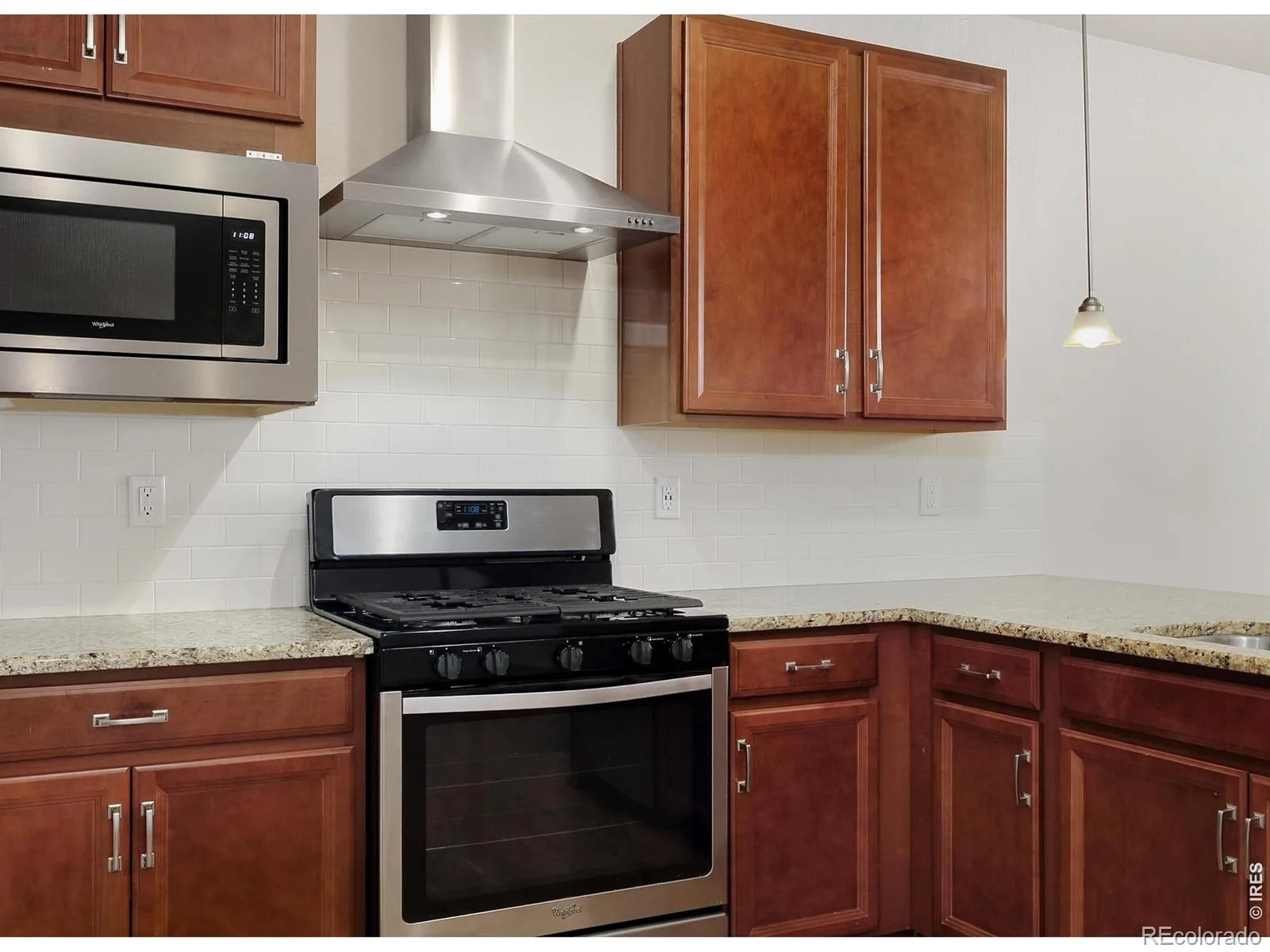 610 Stonebridge Drive Longmont CO 80503 | MLS #RECIR1053329 07152026190519 1600 11