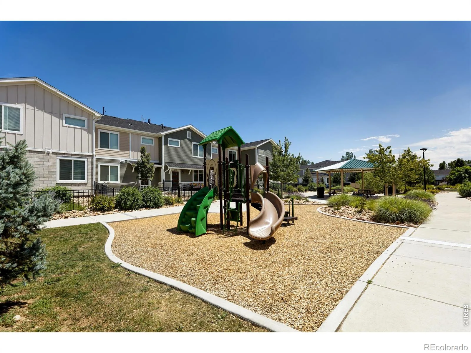 610 Stonebridge Drive Longmont CO 80503 | MLS #RECIR1053329 07152026190519 1600 3