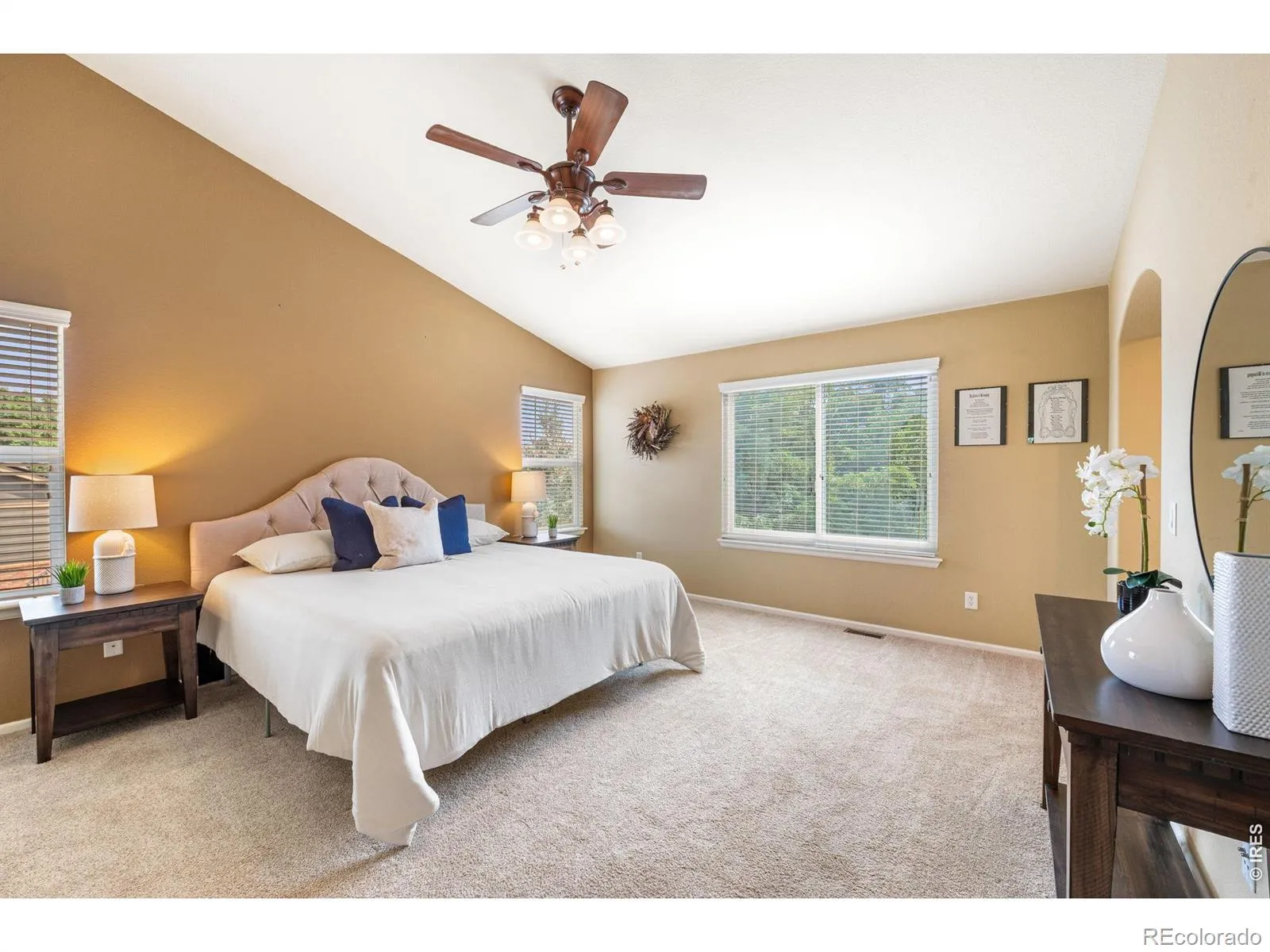 15957 W 60th Circle Golden CO 80403 MLS #RECIR1053339 05152026202802 1600 18