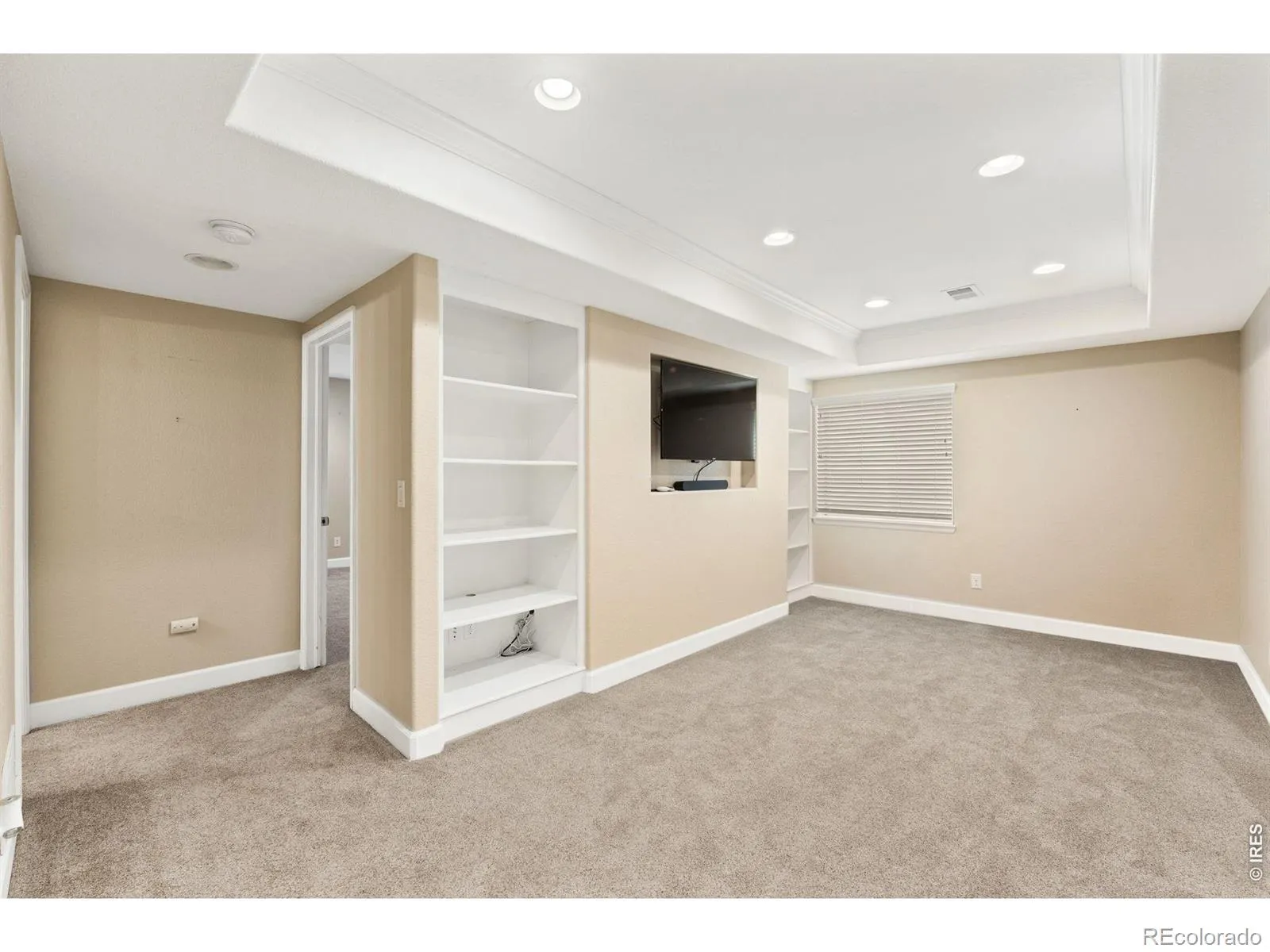 15957 W 60th Circle Golden CO 80403 MLS #RECIR1053339 05152026202802 1600 34