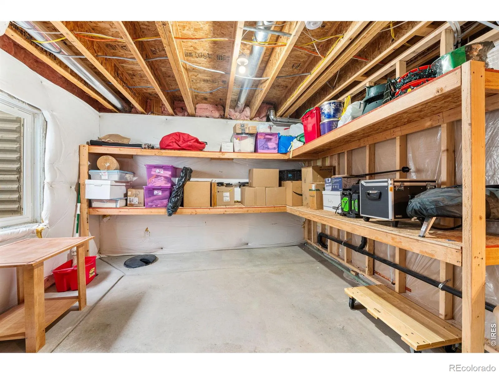 15957 W 60th Circle Golden CO 80403 MLS #RECIR1053339 05152026202802 1600 37