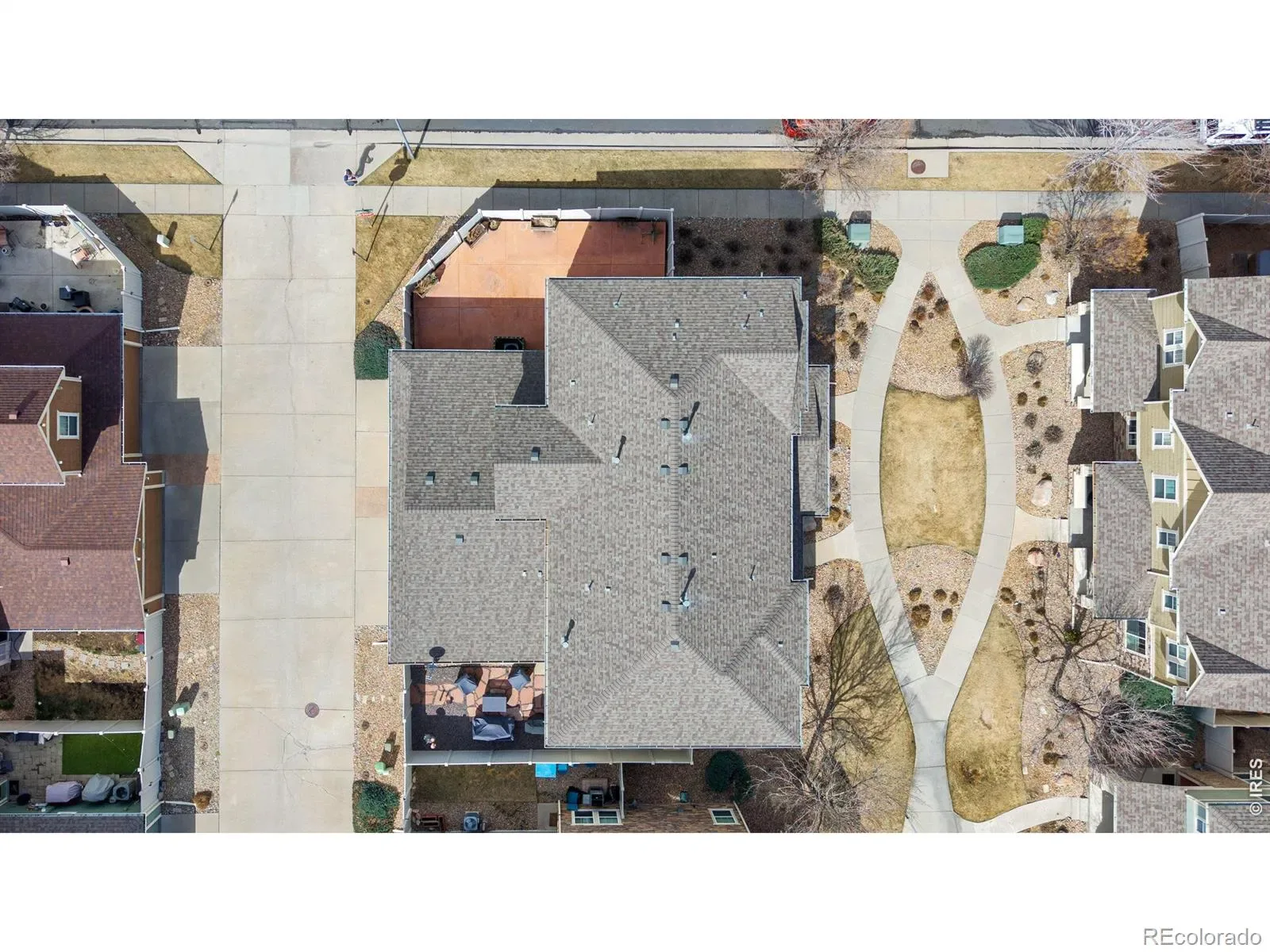 03112026193535 1600 33