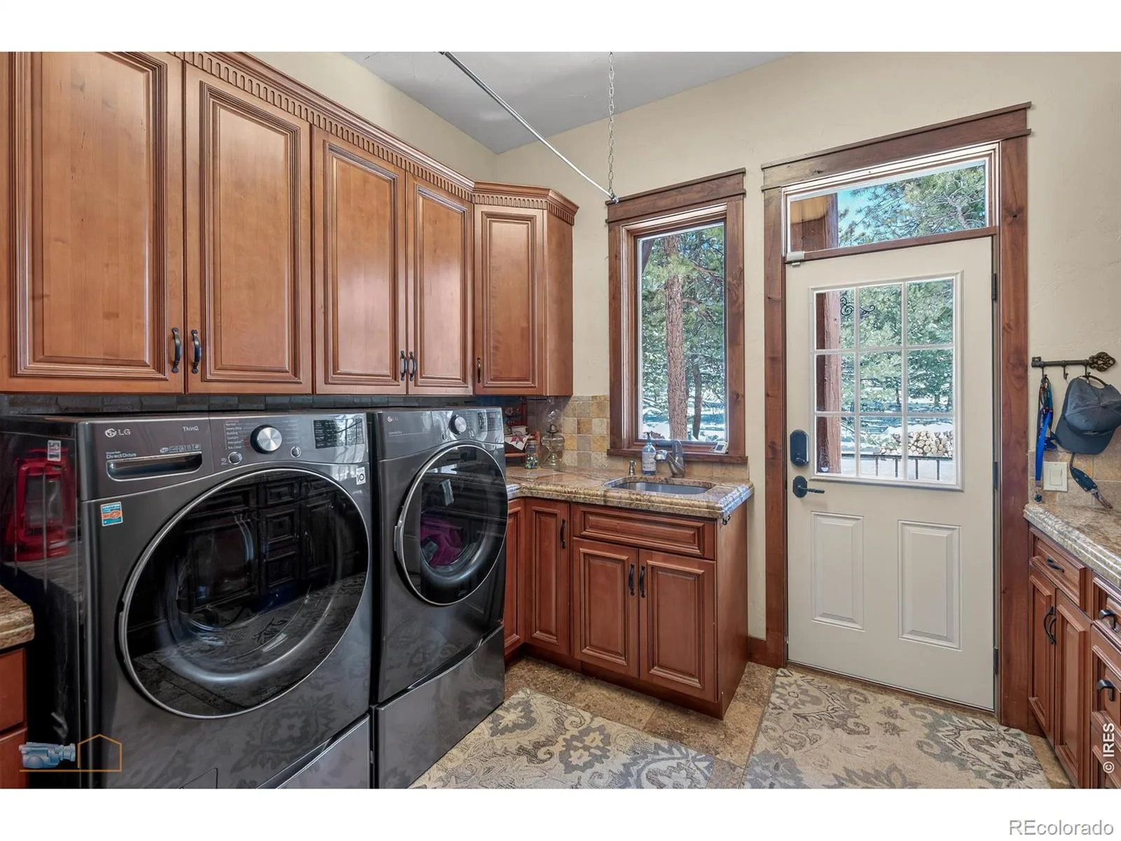 11981 Spruce Canyon Circle Golden CO 80403 | MLS #RECIR1053482 06082026231917 1600 20