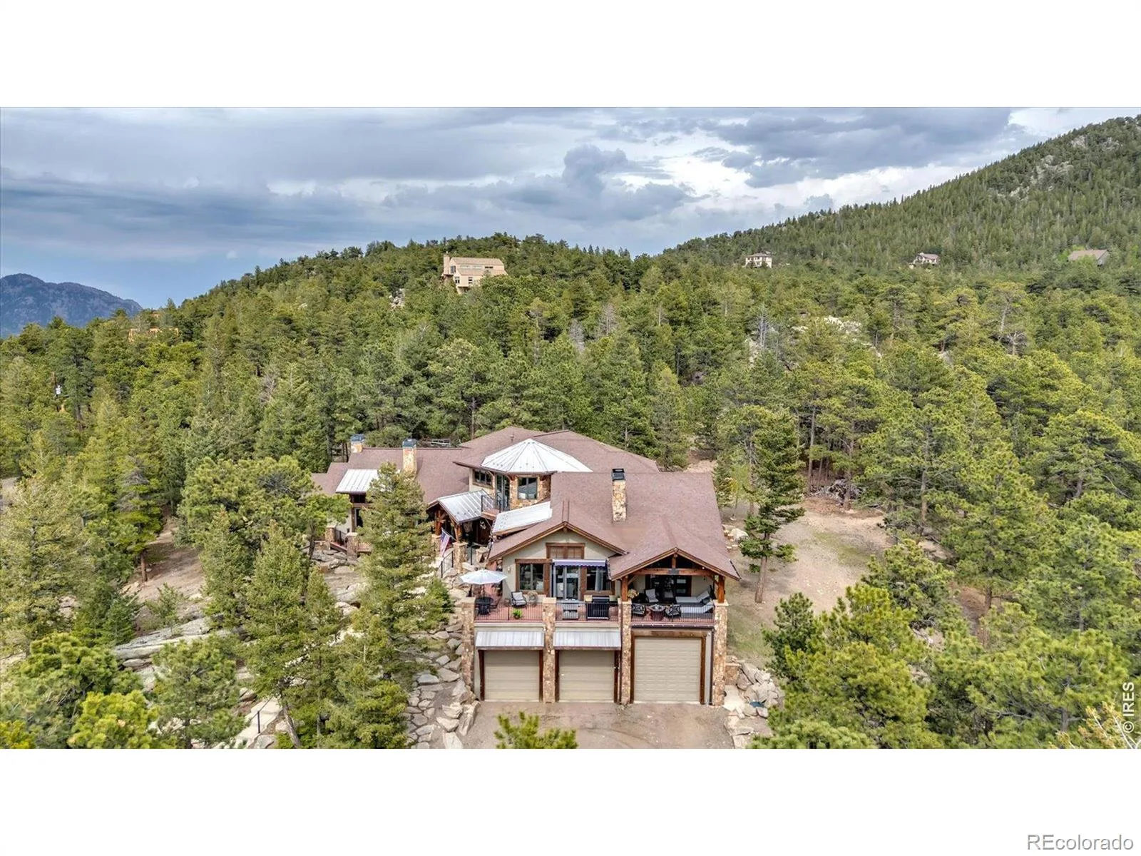 11981 Spruce Canyon Circle Golden CO 80403 | MLS #RECIR1053482 06082026231917 1600 42