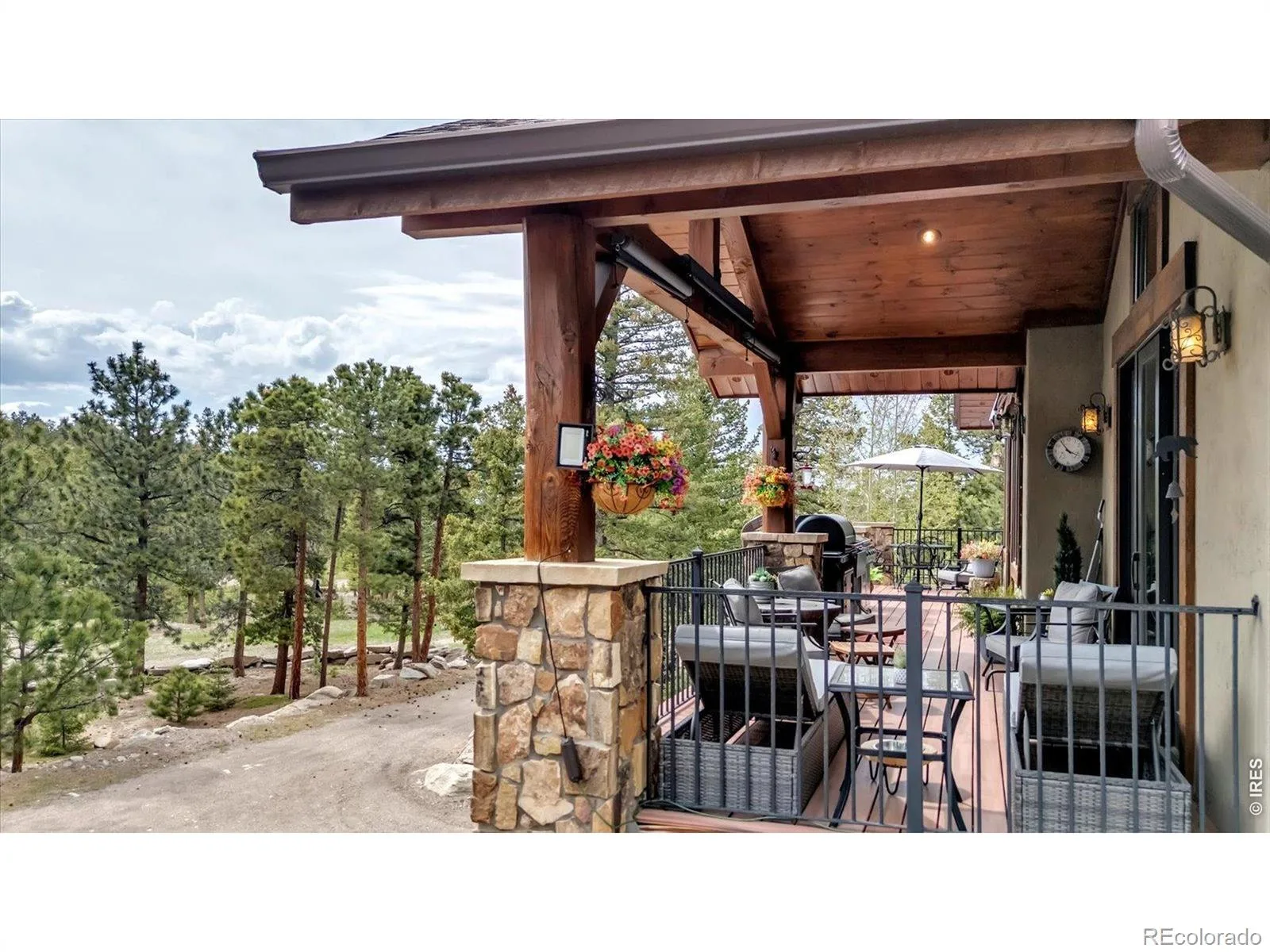 11981 Spruce Canyon Circle Golden CO 80403 | MLS #RECIR1053482 06082026231917 1600 43