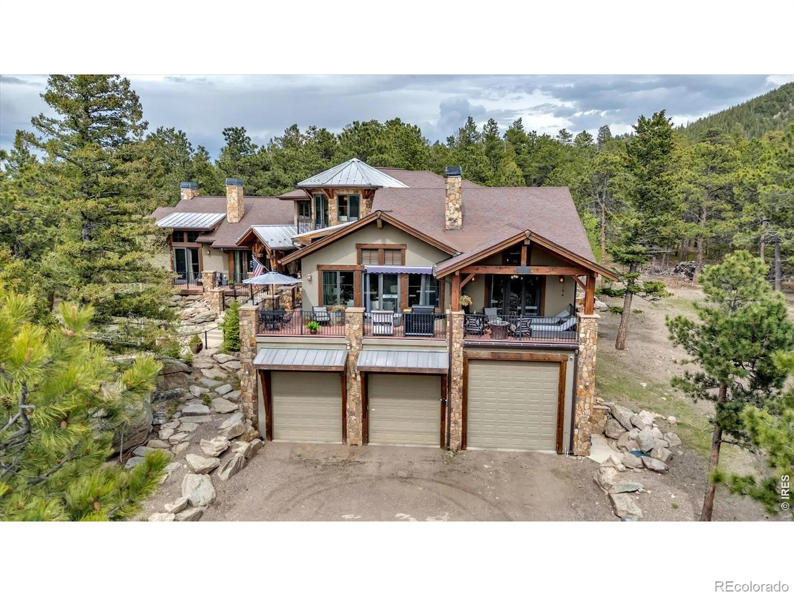 11981 Spruce Canyon Circle Golden CO 80403 | MLS #RECIR1053482 06082026231917 1600 44