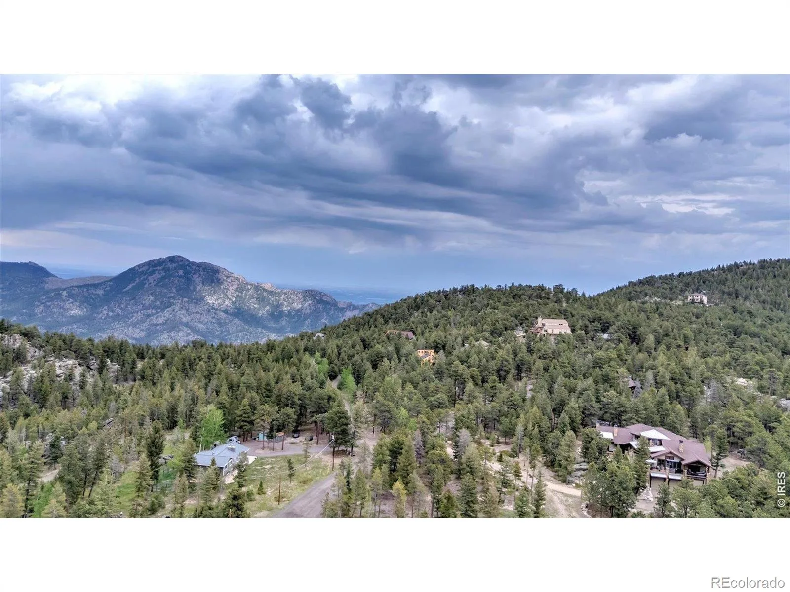 11981 Spruce Canyon Circle Golden CO 80403 | MLS #RECIR1053482 06082026231917 1600 46