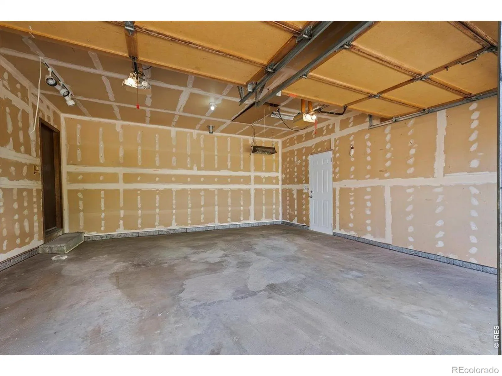 1006 Sunburst Court Lafayette CO 80026 MLS #RECIR1053566 03132026052320 1600 28
