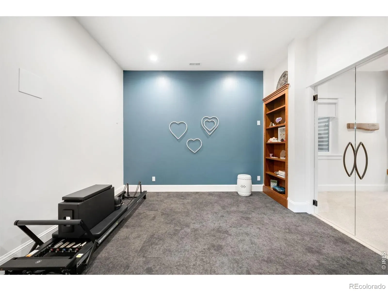 03122026235527 1600 42