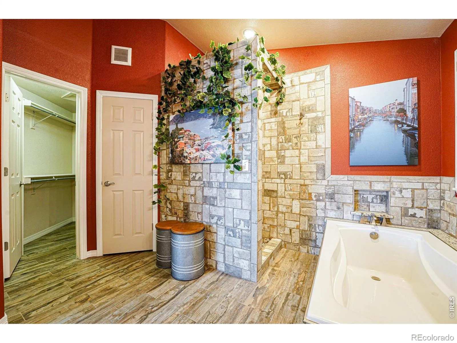 10617 Clarke Farms Drive Parker CO 80134 MLS #RECIR1053716 04282026185423 1600 24