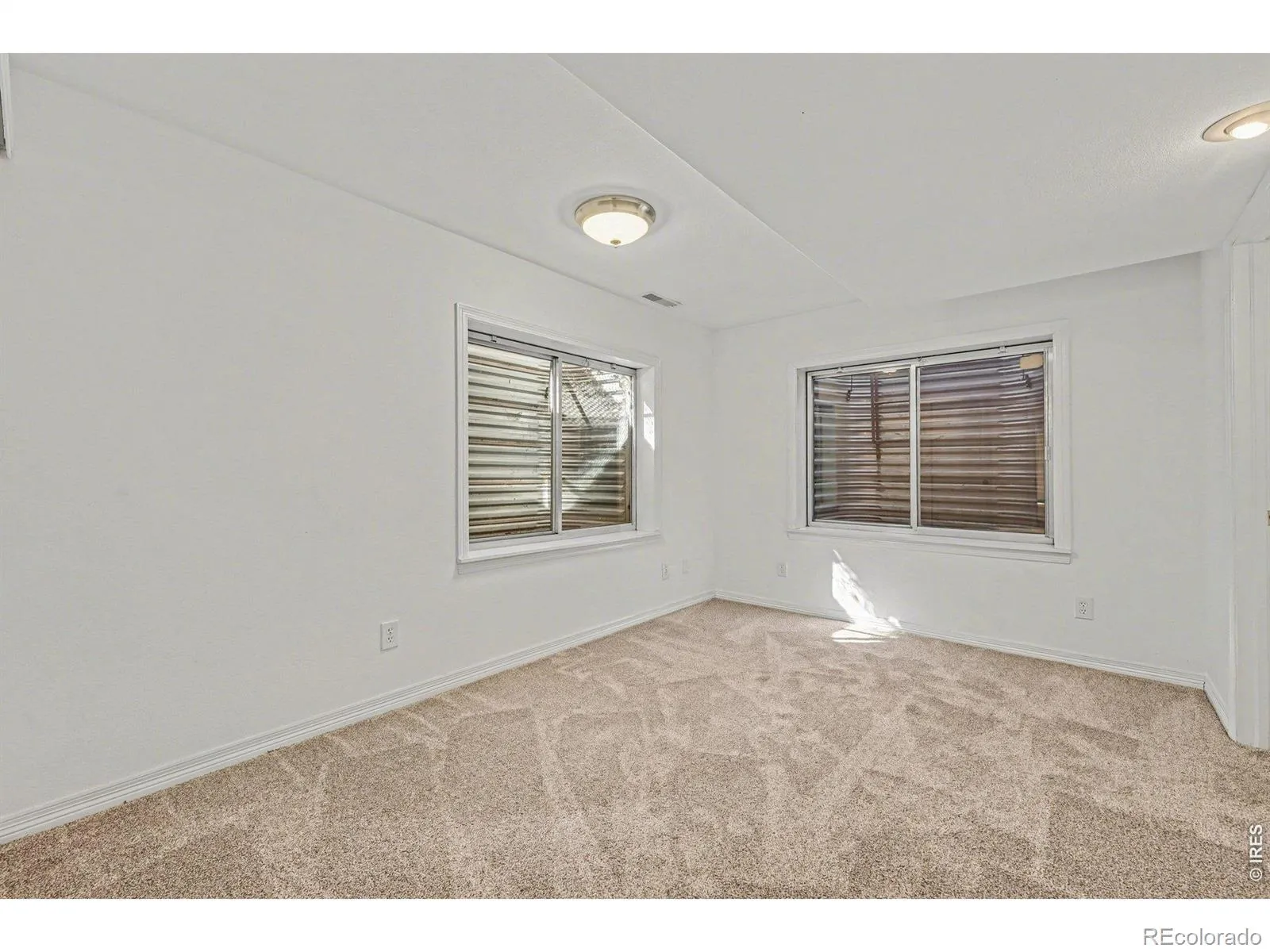 10617 Clarke Farms Drive Parker CO 80134 MLS #RECIR1053716 04282026185423 1600 29