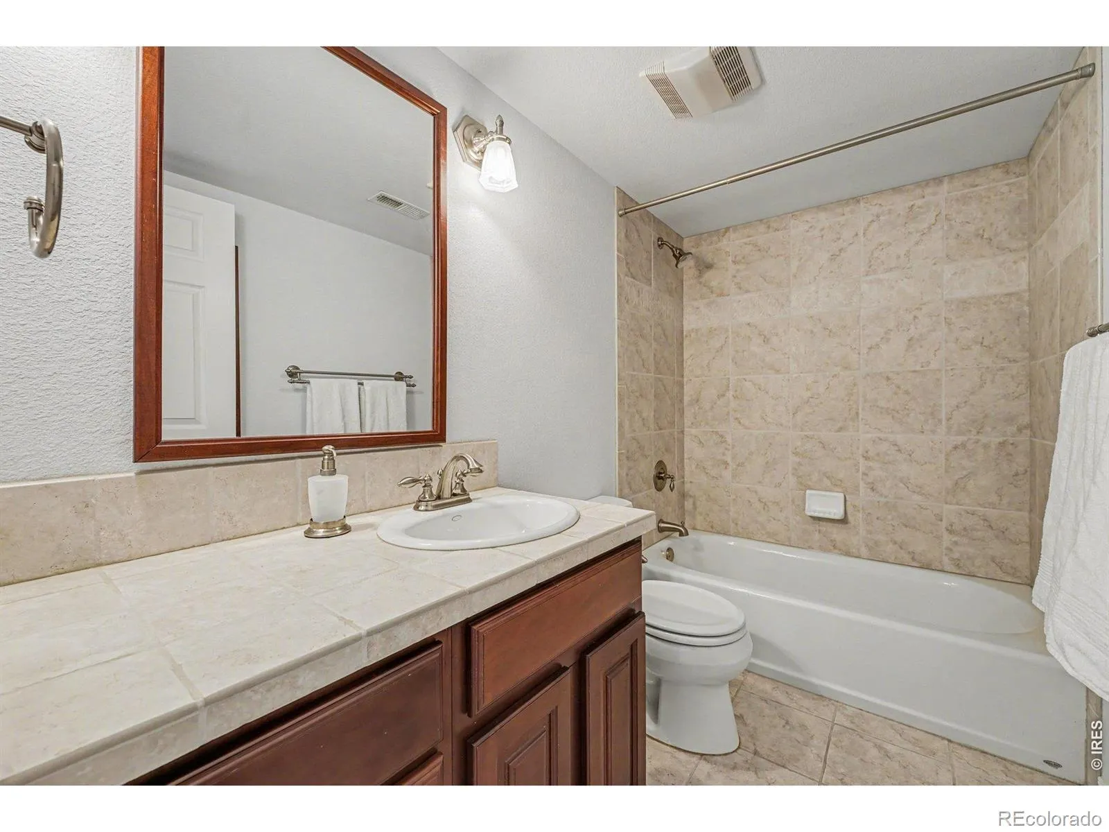 10617 Clarke Farms Drive Parker CO 80134 MLS #RECIR1053716 04282026185423 1600 30